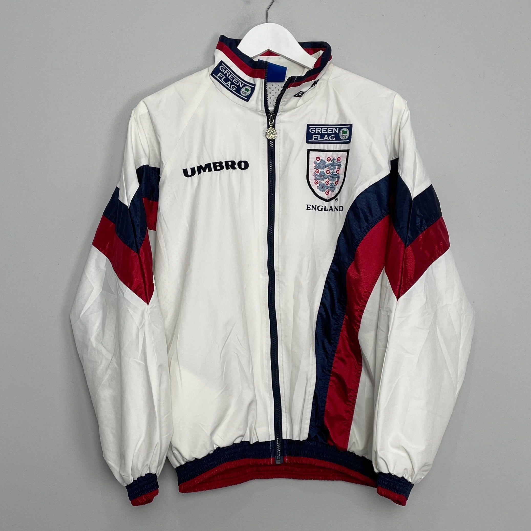 Shop 1998/00 ENGLAND TRACK JACKET (S) UMBRO, classic football shirts, vintage football shirts & retro soccer jerseys at Cult Kits