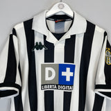 Shop 1998/99 JUVENTUS ZIDANE #21 HOME SHIRT (L) KAPPA, classic football shirts, vintage football shirts & retro soccer jerseys at Cult Kits