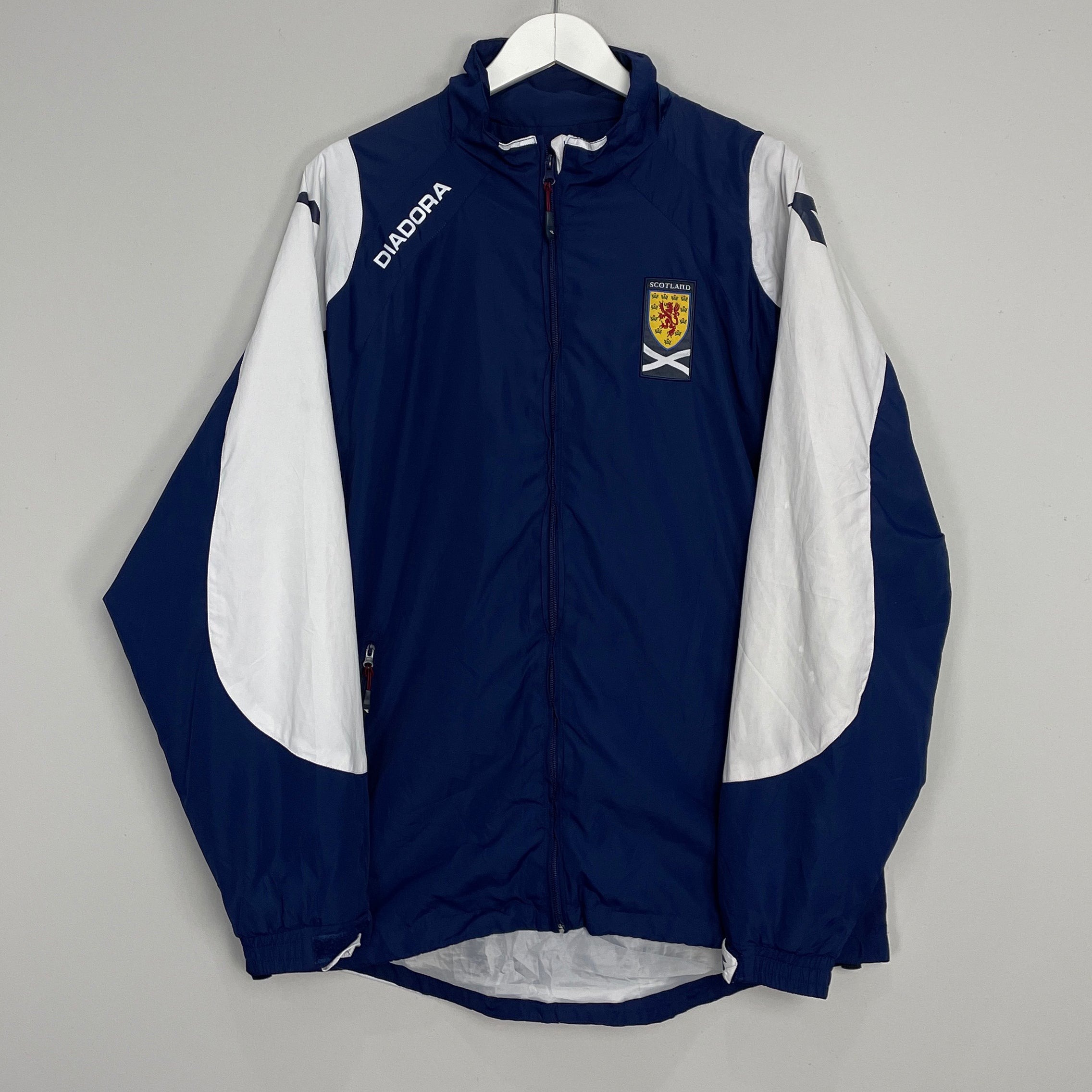 Shop 2005/06 SCOTLAND TRAINING JACKET (XL) DIADORA, classic football shirts, vintage football shirts & retro soccer jerseys at Cult Kits