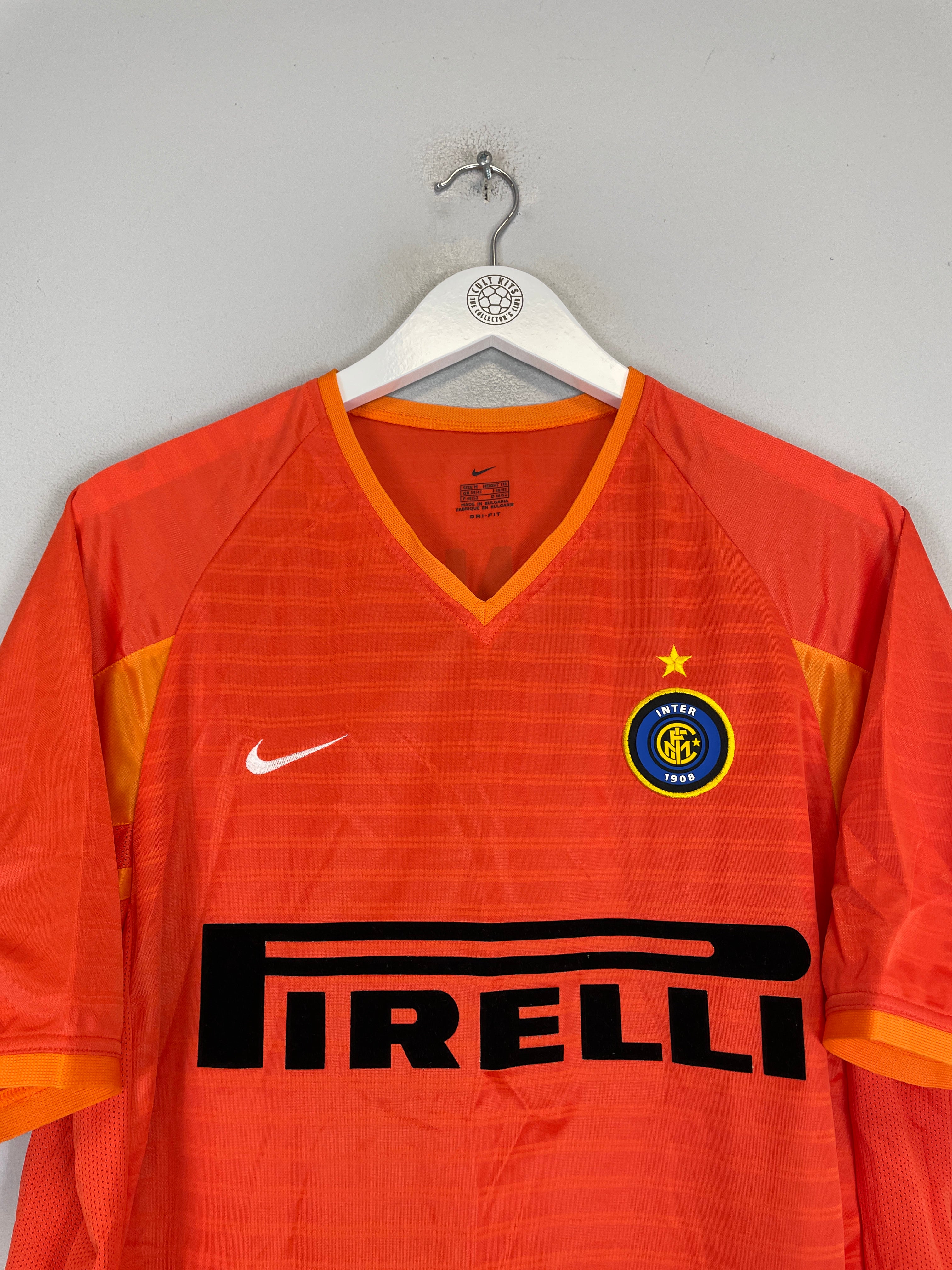 Shop 2001/02 INTER MILAN C.ZANETTI #6 THIRD SHIRT (M) NIKE, classic football shirts, vintage football shirts & retro soccer jerseys at Cult Kits