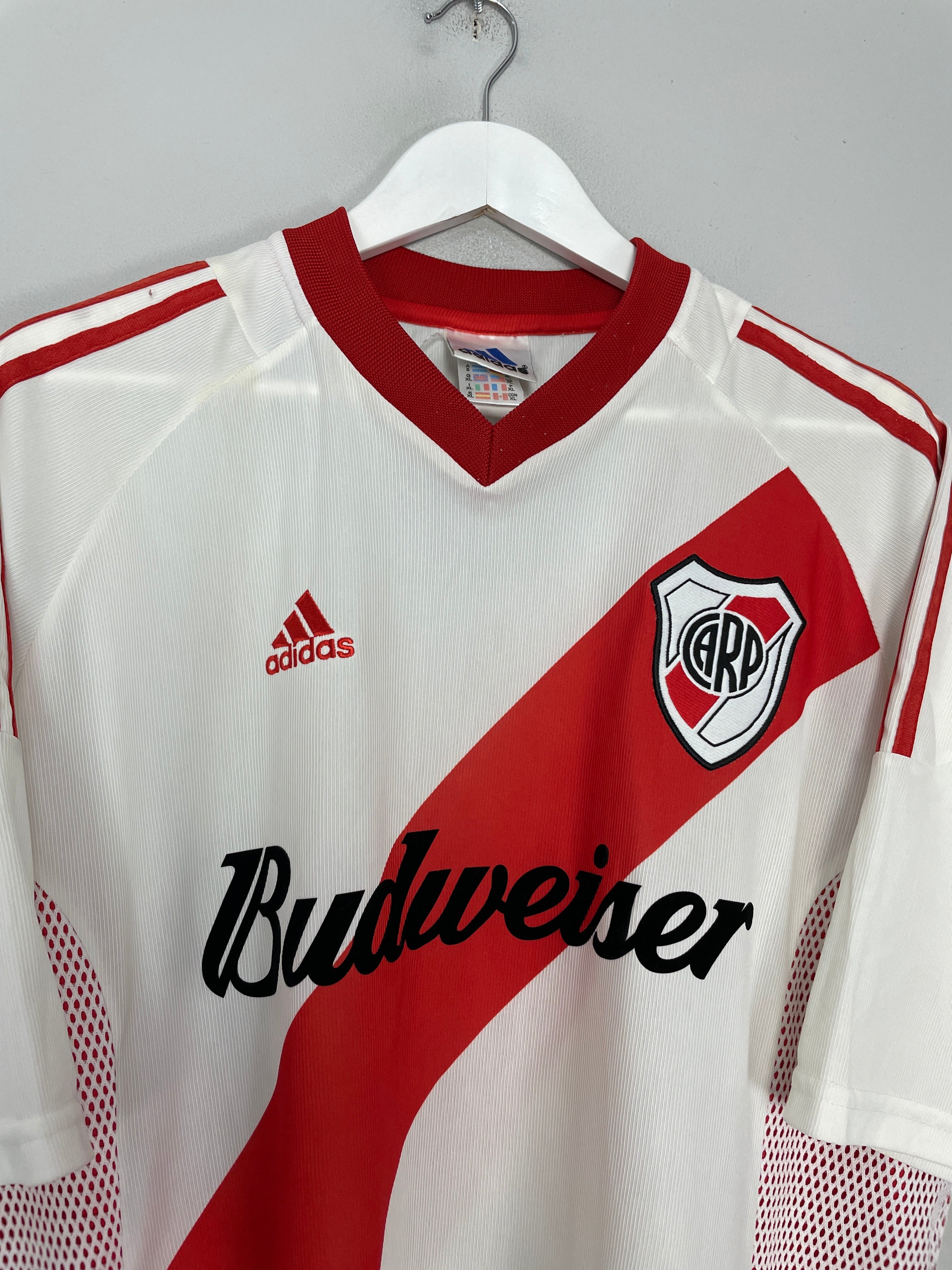 Shop 2002/04 RIVER PLATE HOME SHIRT (XL) ADIDAS, classic football shirts, vintage football shirts & retro soccer jerseys at Cult Kits