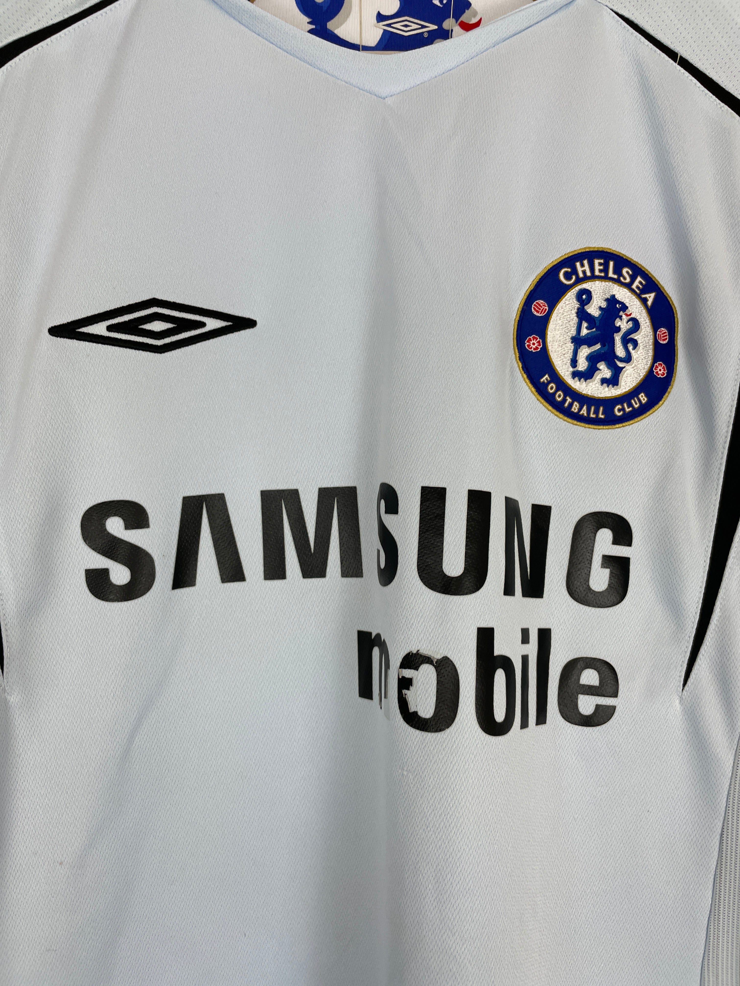Shop 2005/06 CHELSEA DROGBA #15 C/L AWAY SHIRT (M) UMBRO, classic football shirts, vintage football shirts & retro soccer jerseys at Cult Kits
