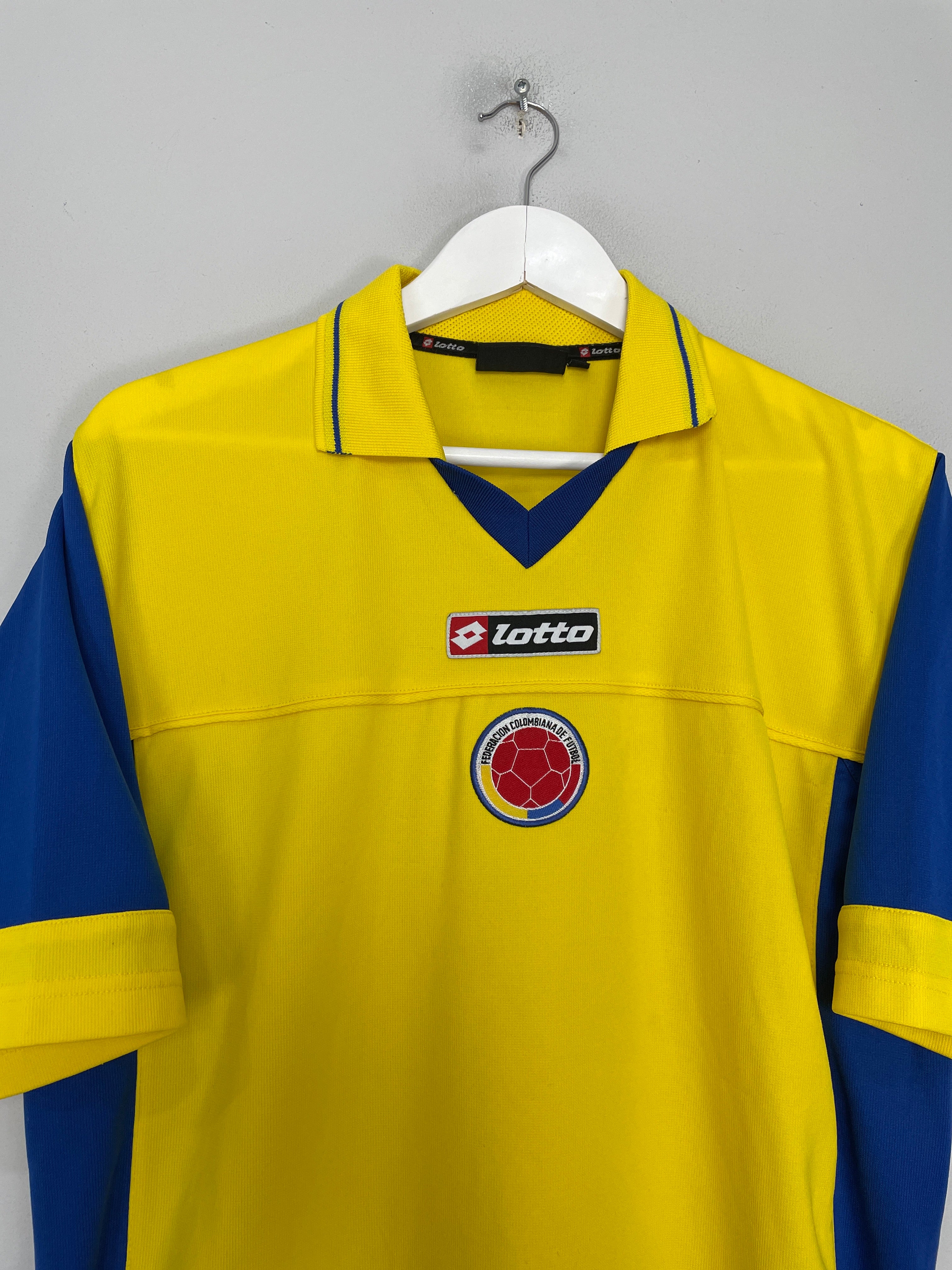 Shop 2003/04 COLOMBIA HOME SHIRT (XL) LOTTO, classic football shirts, vintage football shirts & retro soccer jerseys at Cult Kits