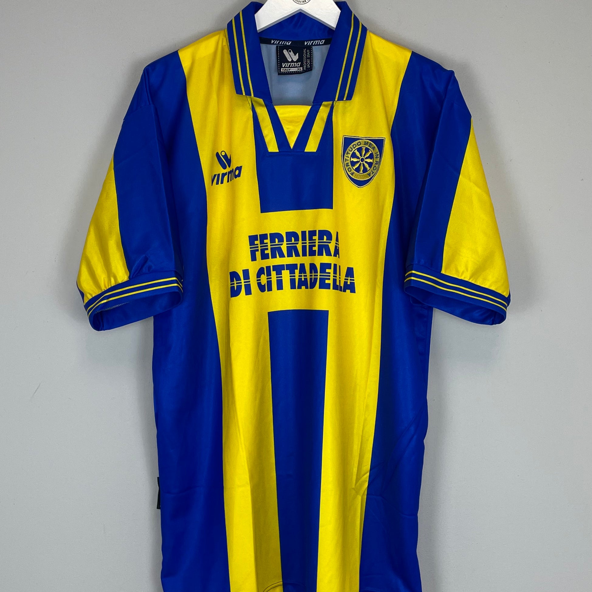 Shop 1998/00 CARRARESE HOME SHIRT (XL) VIRMA, classic football shirts, vintage football shirts & retro soccer jerseys at Cult Kits