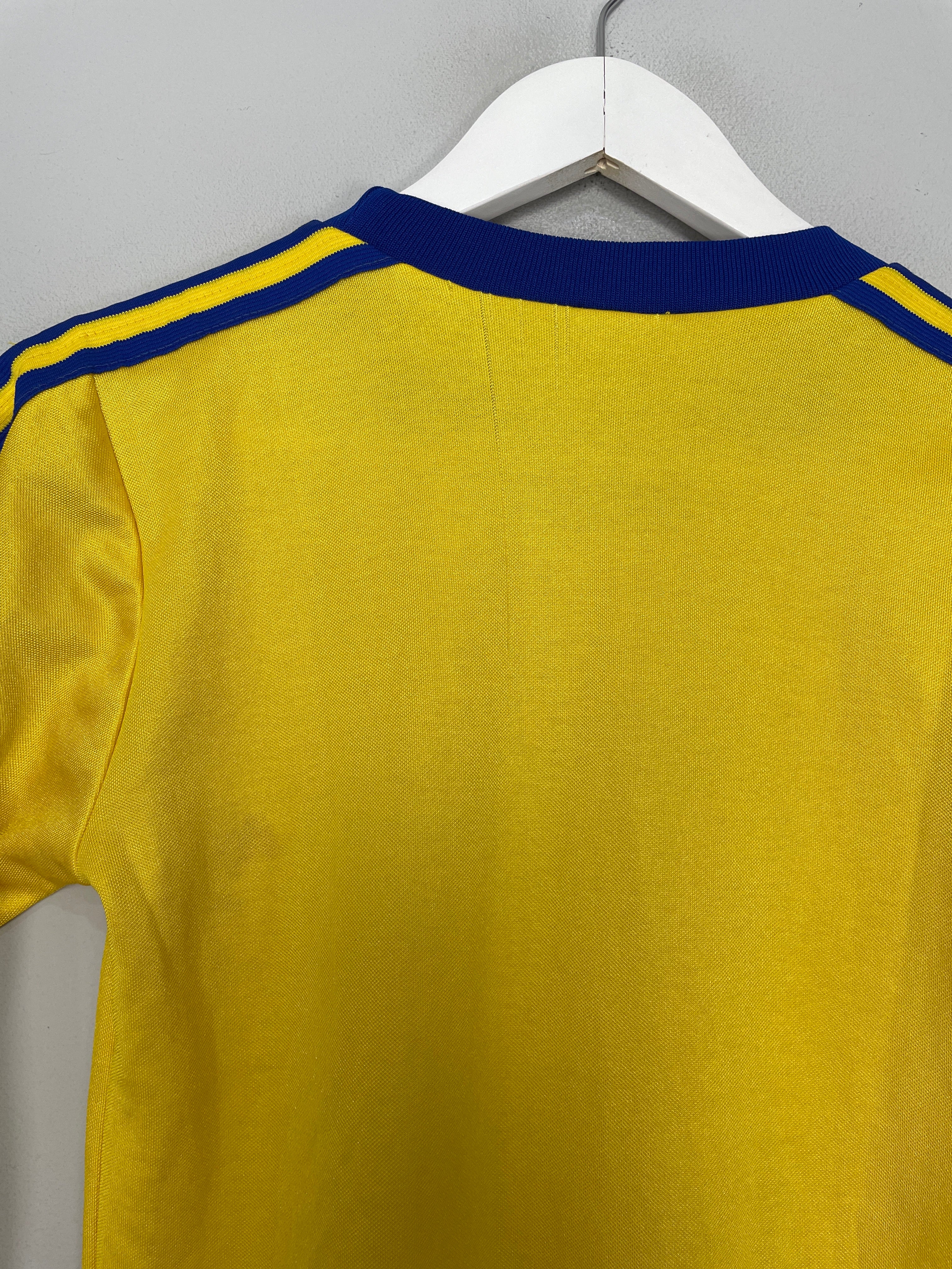 Shop 1979/81 EINTRACHT BRAUNSCHWEIG L/S HOME SHIRT (S) ADIDAS, classic football shirts, vintage football shirts & retro soccer jerseys at Cult Kits