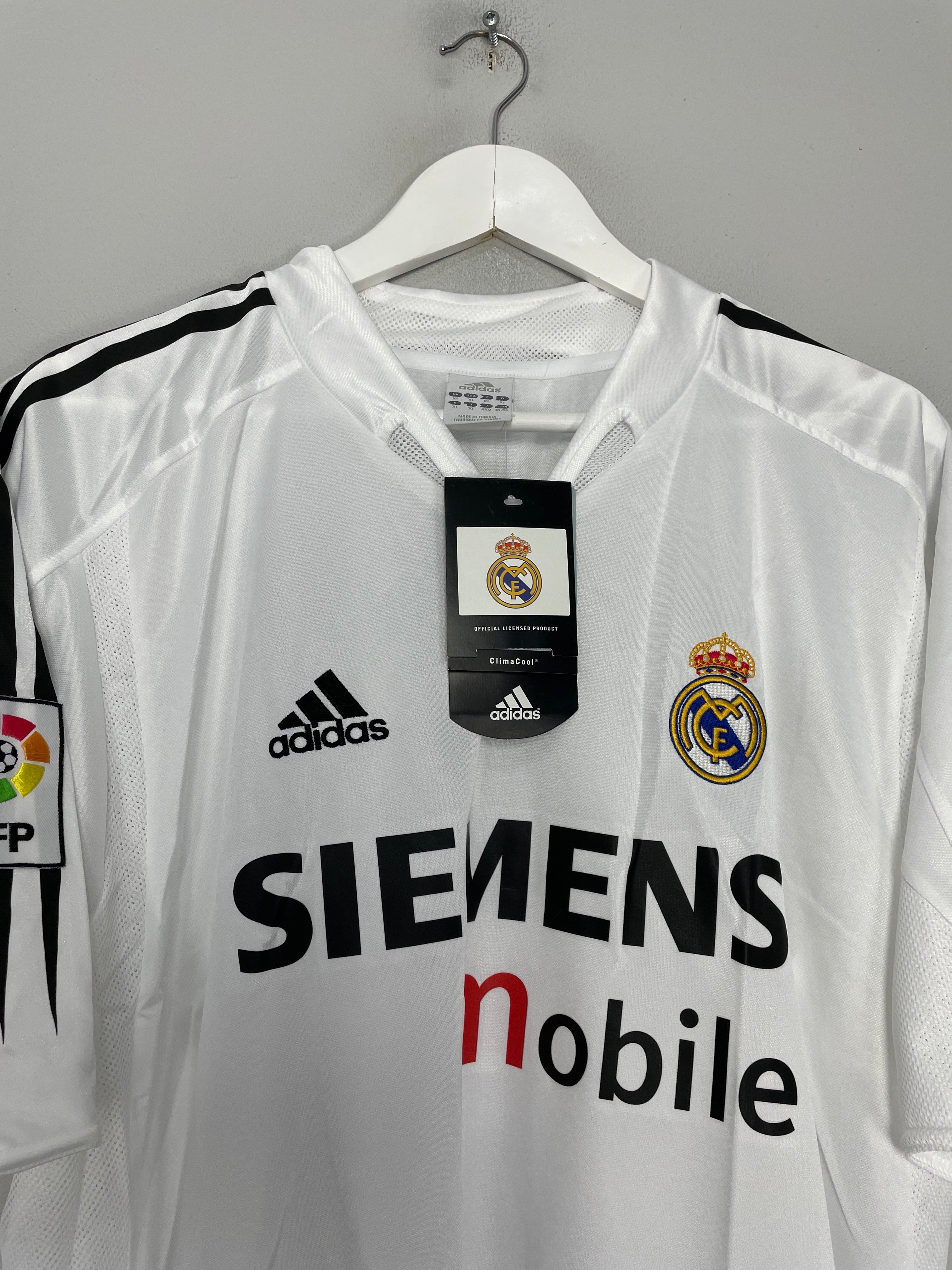 Shop 2003/04 REAL MADRID R.CARLOS #3 *BNWT* HOME SHIRT (XL) ADIDAS, classic football shirts, vintage football shirts & retro soccer jerseys at Cult Kits