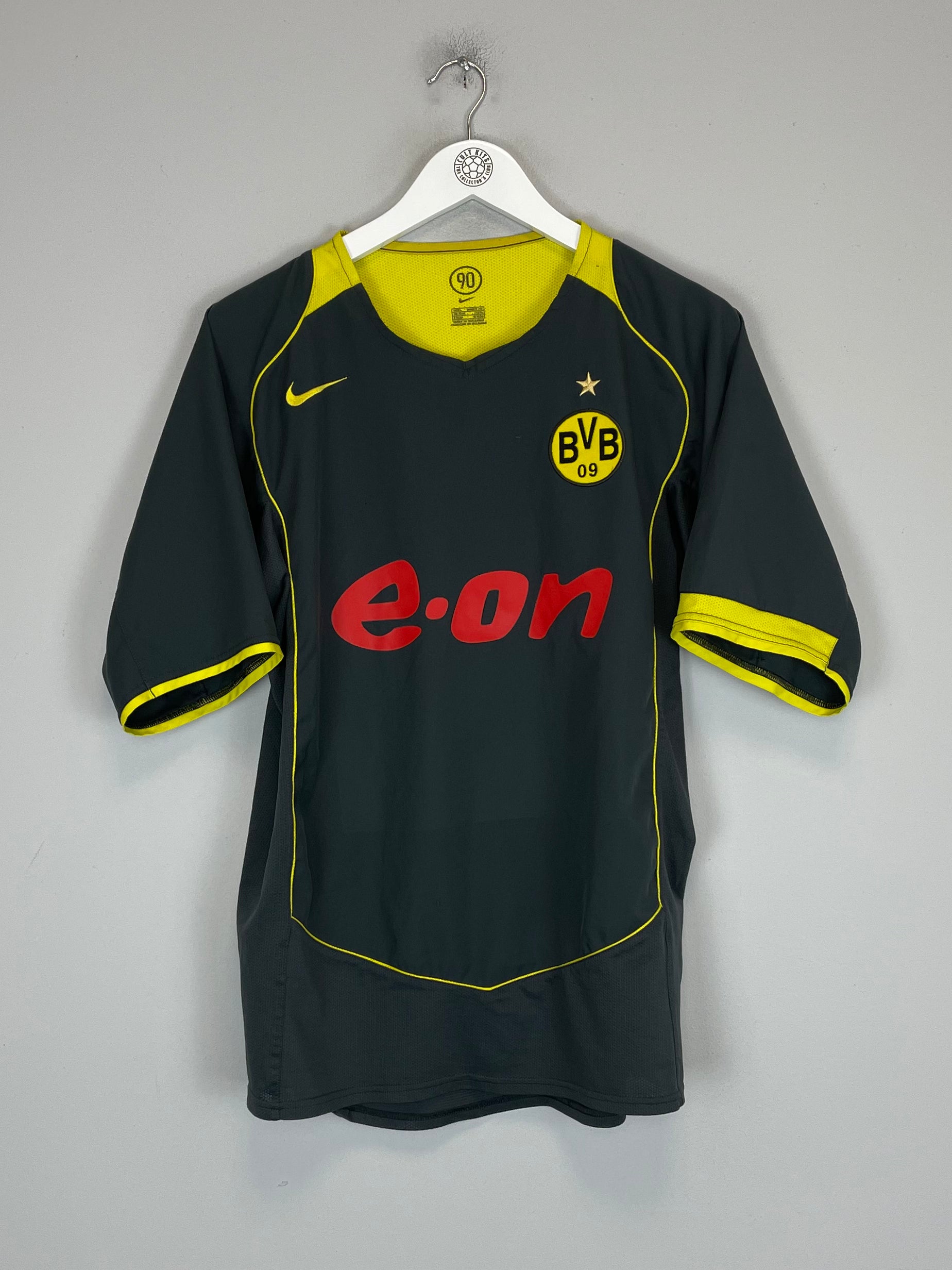 Shop 2004/05 DORTMUND THIRD SHIRT (L) NIKE, classic football shirts, vintage football shirts & retro soccer jerseys at Cult Kits