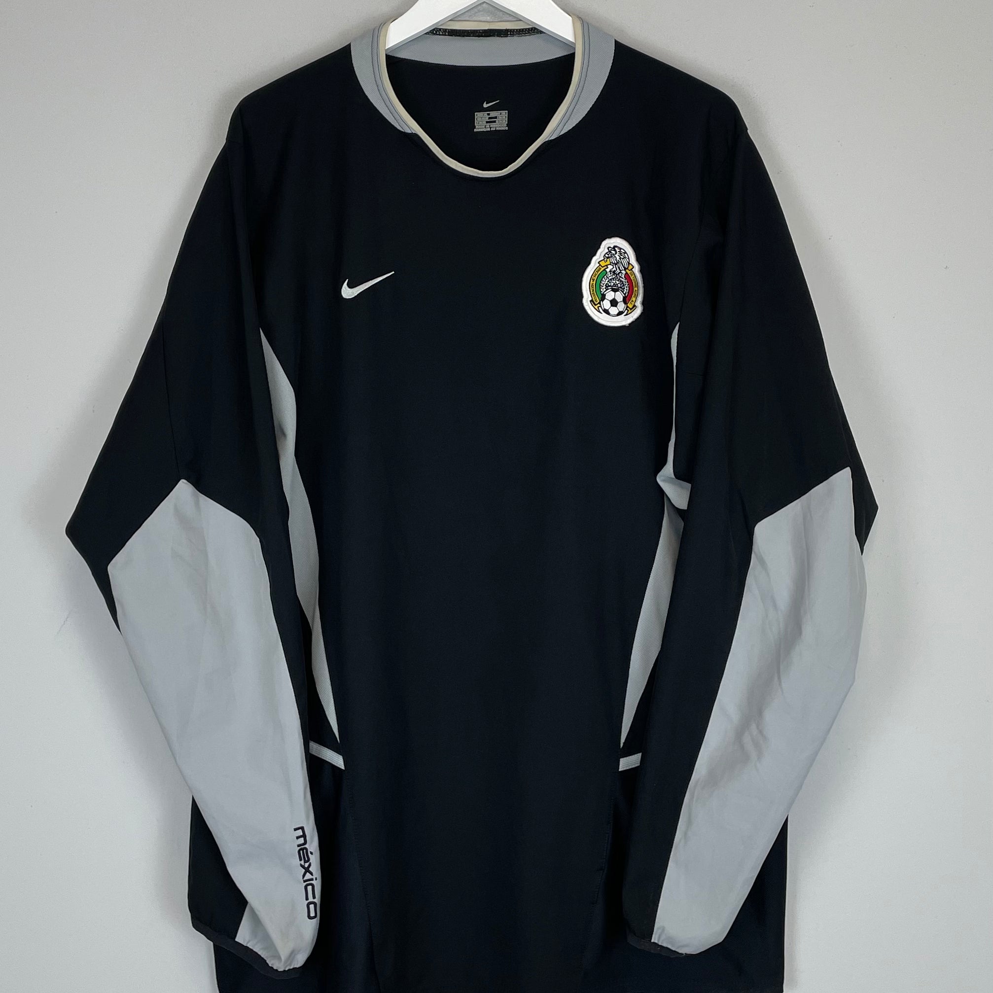Shop 2002/04 MEXICO GK SHIRT (XL) NIKE, classic football shirts, vintage football shirts & retro soccer jerseys at Cult Kits