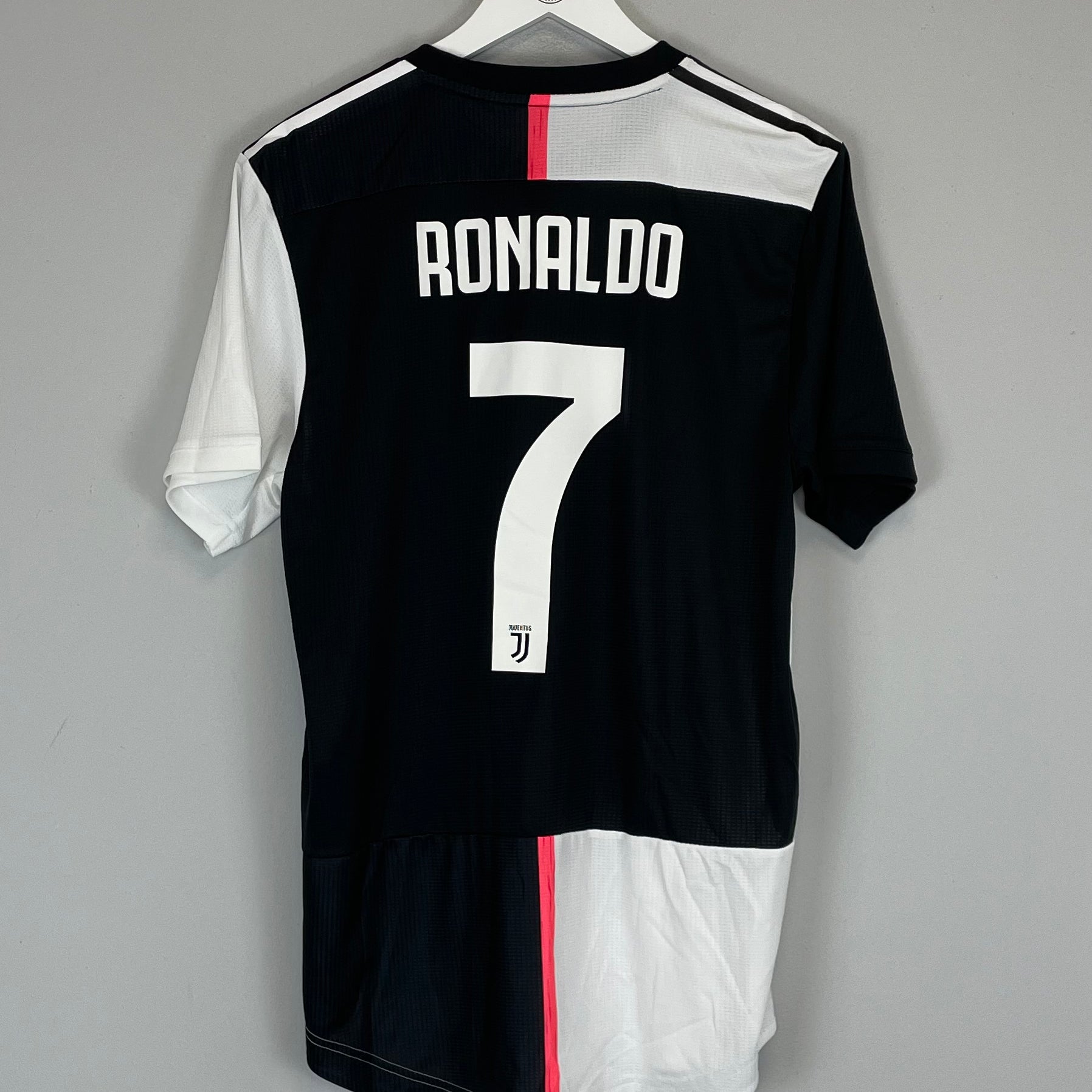 Shop 2019/20 JUVENTUS RONALDO #7 *AUTHENTIC* HOME SHIRT (L) ADIDAS, classic football shirts, vintage football shirts & retro soccer jerseys at Cult Kits