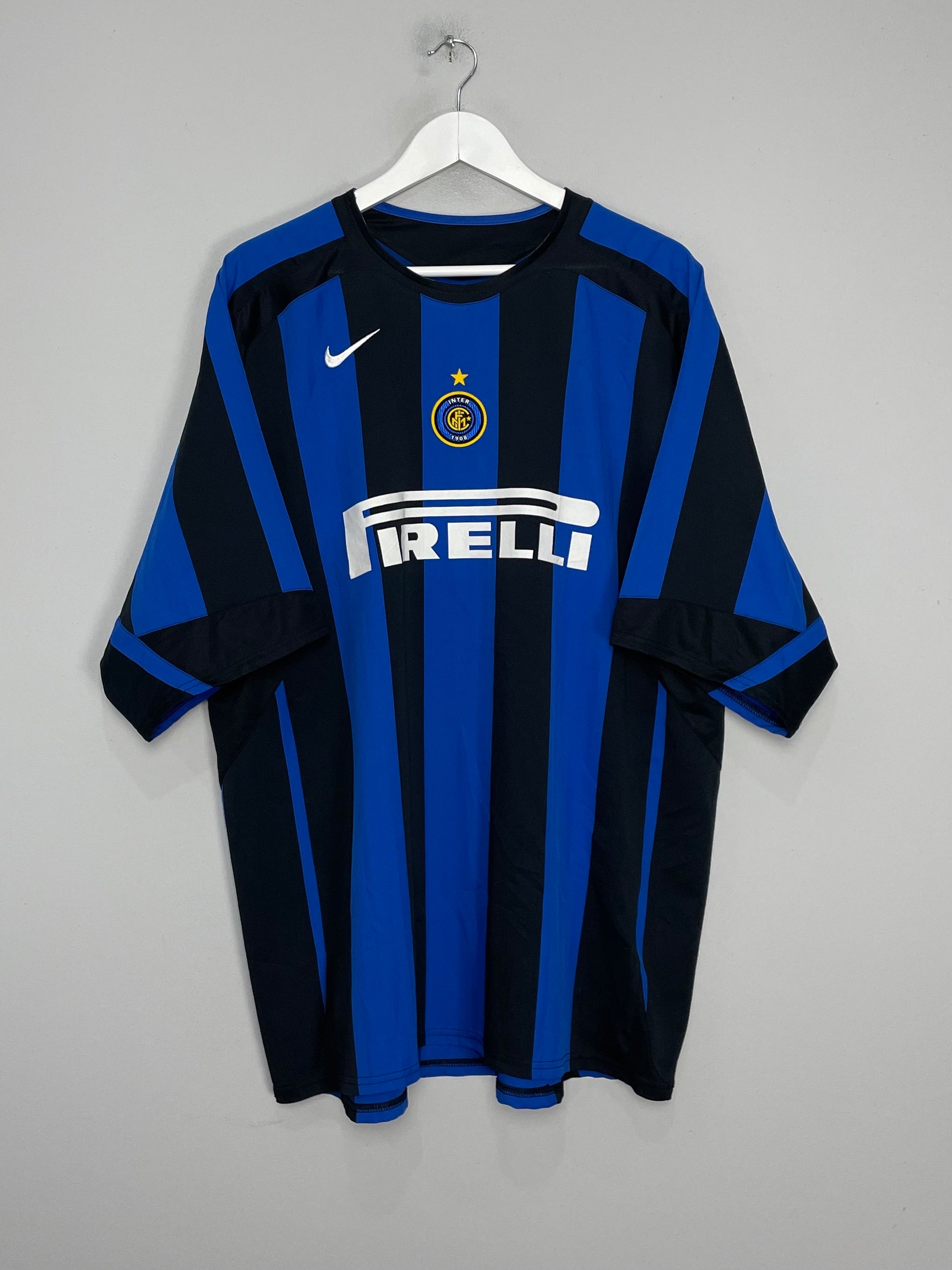 Shop 2005/06 INTER MILAN ADRIANO #10 HOME SHIRT (XXL) NIKE, classic football shirts, vintage football shirts & retro soccer jerseys at Cult Kits