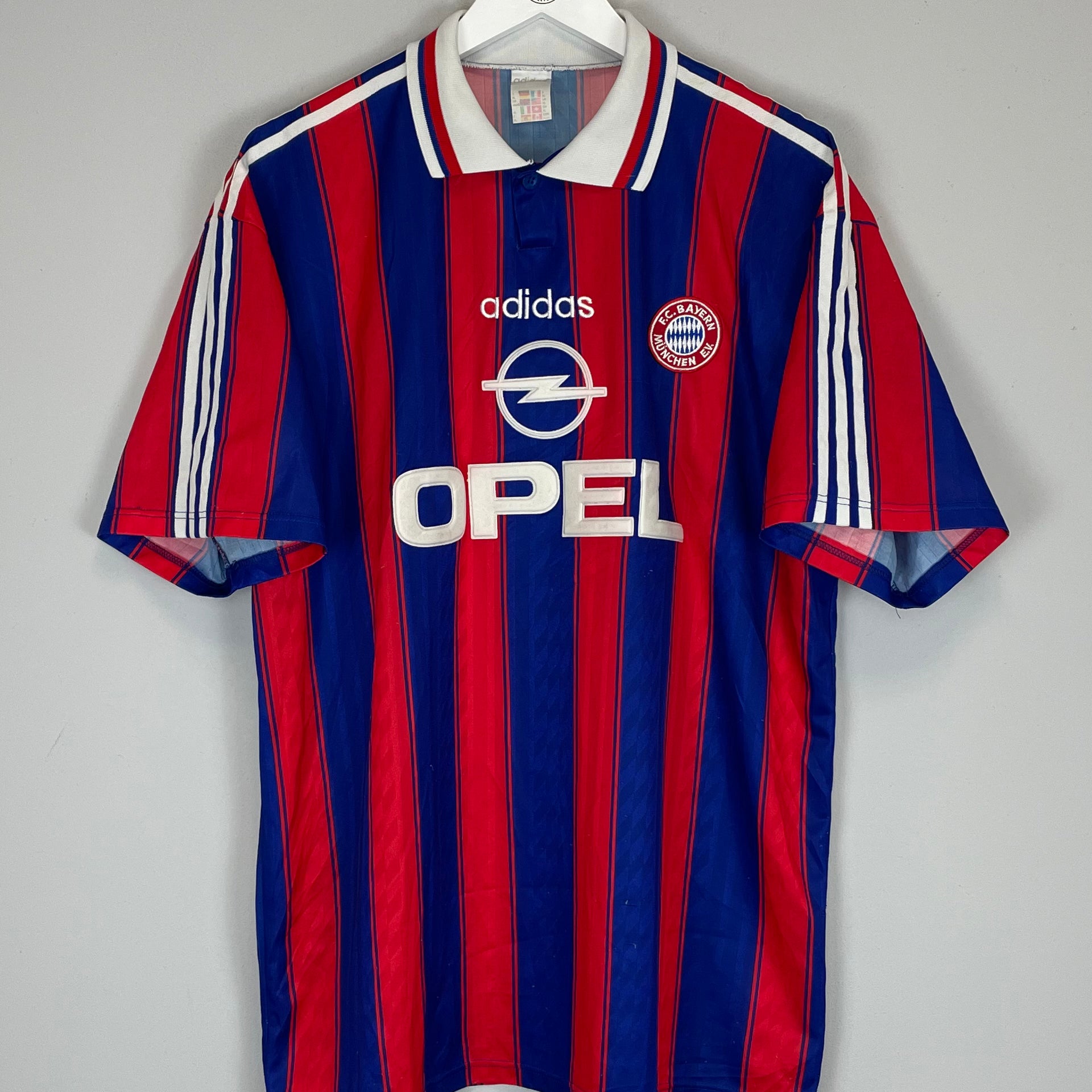 Shop 1995/97 BAYERN MUNICH HOME SHIRT (XL) ADIDAS, classic football shirts, vintage football shirts & retro soccer jerseys at Cult Kits