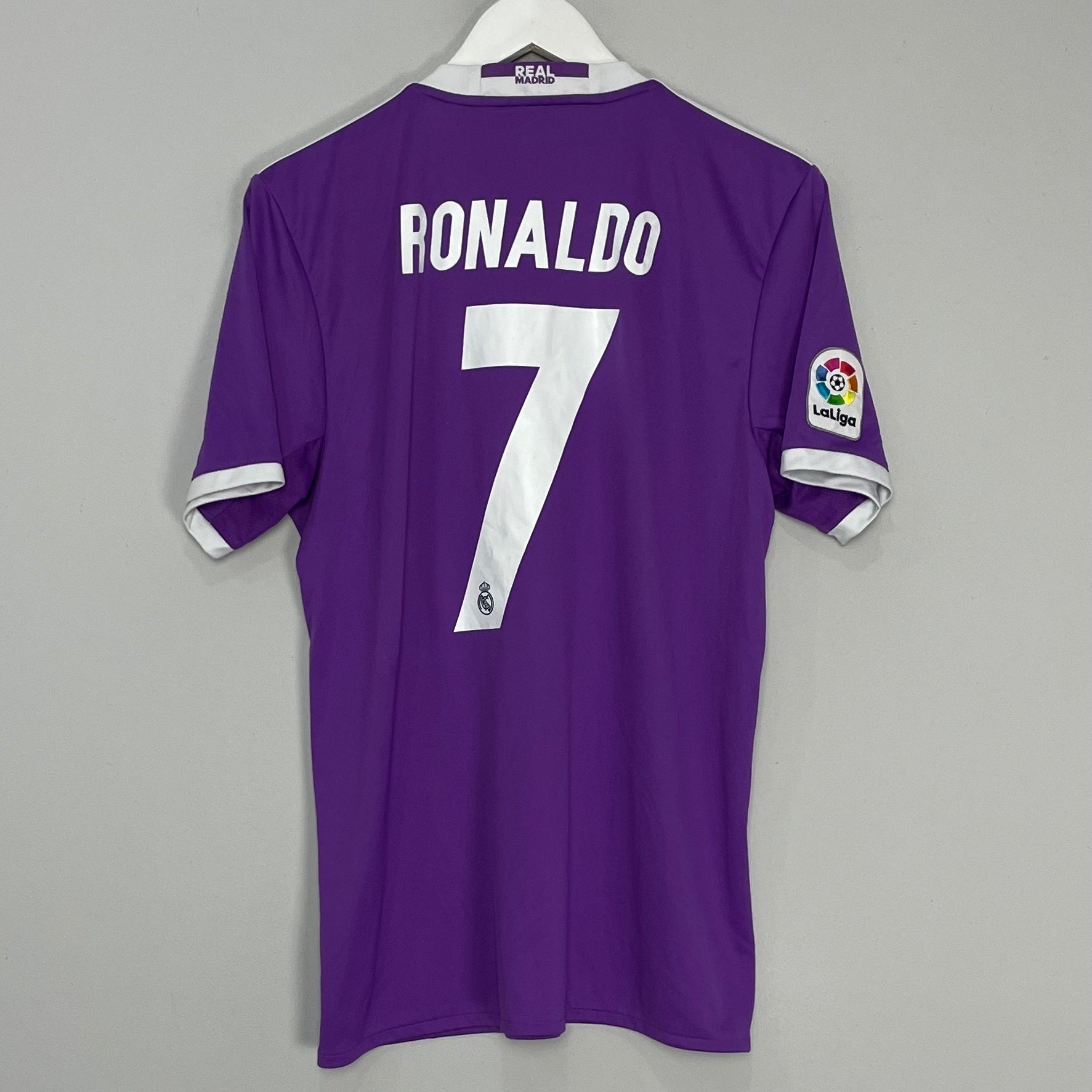 Shop 2016/17 REAL MADRID RONALDO #7 AWAY SHIRT (M) ADIDAS, classic football shirts, vintage football shirts & retro soccer jerseys at Cult Kits
