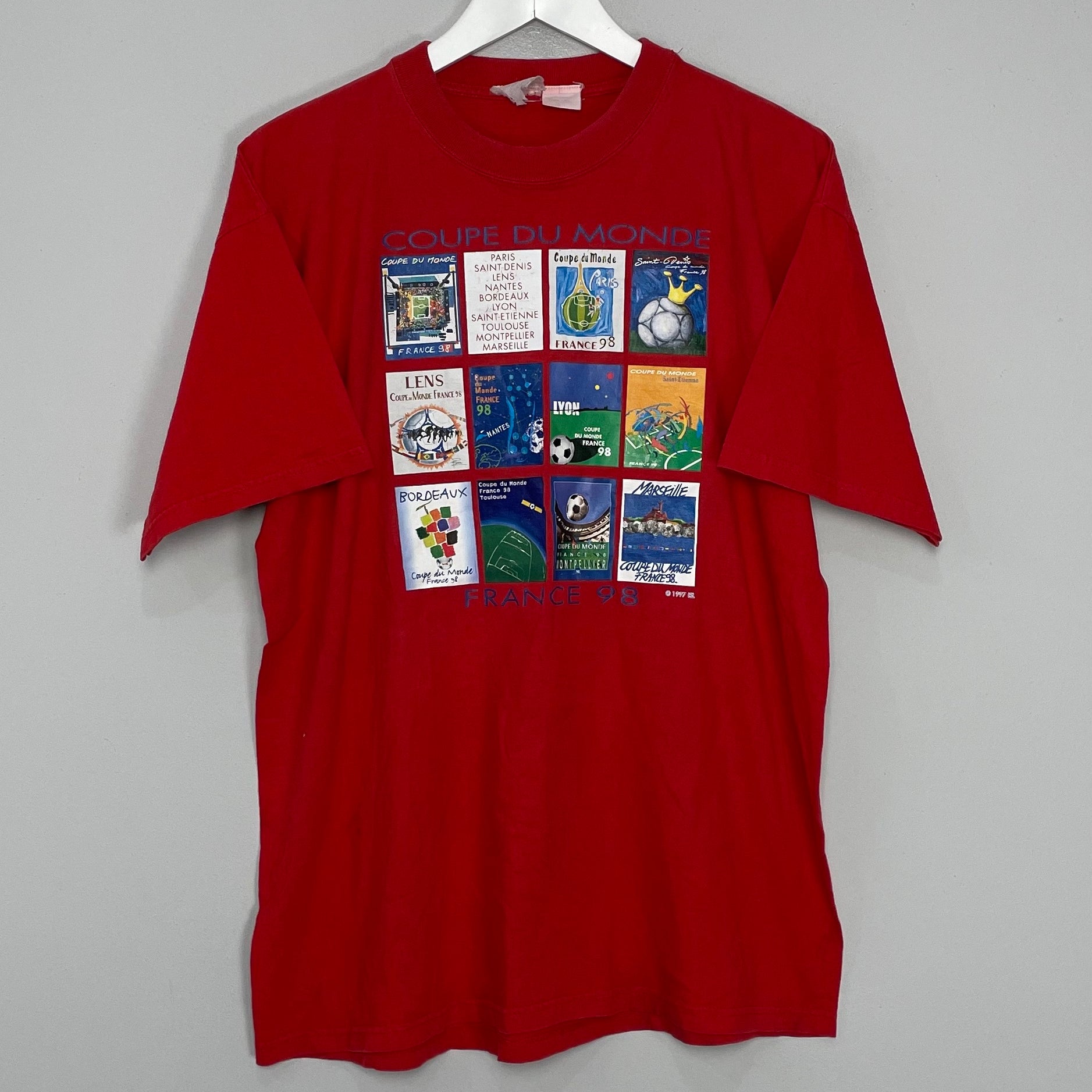 Shop 1998 FRANCE COUPE DU MONDE WORLD CUP T-SHIRT (M) OM, classic football shirts, vintage football shirts & retro soccer jerseys at Cult Kits