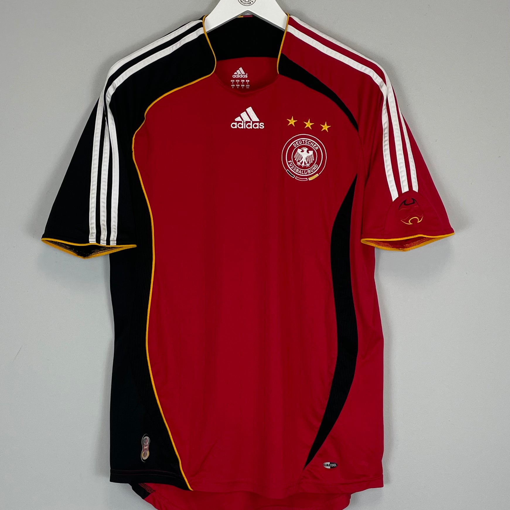 Shop 2005/07 GERMANY HOME SHIRT (M) ADIDAS, classic football shirts, vintage football shirts & retro soccer jerseys at Cult Kits