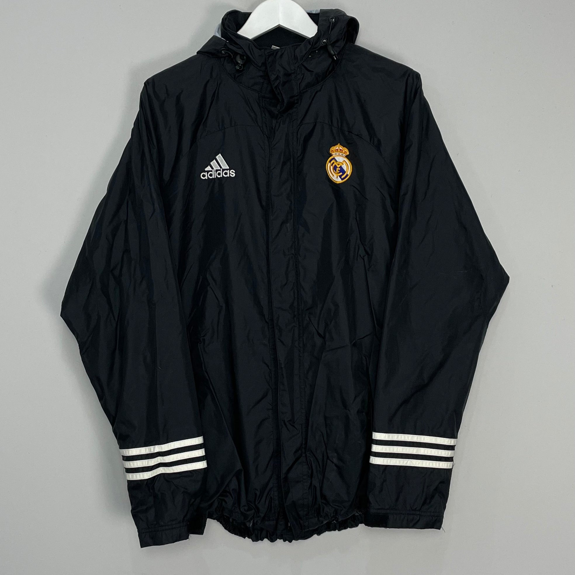 Shop 2002/03 REAL MADRID RAIN JACKET (M) ADIDAS, classic football shirts, vintage football shirts & retro soccer jerseys at Cult Kits