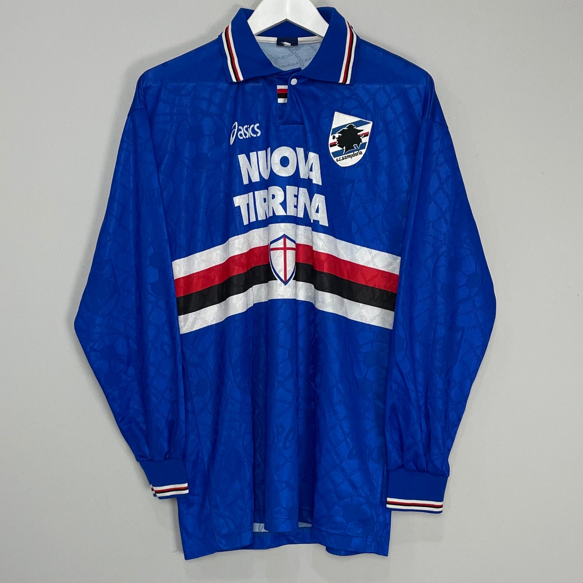 Shop 1995/96 SAMPDORIA #6 L/S HOME SHIRT (L) ASICS, classic football shirts, vintage football shirts & retro soccer jerseys at Cult Kits
