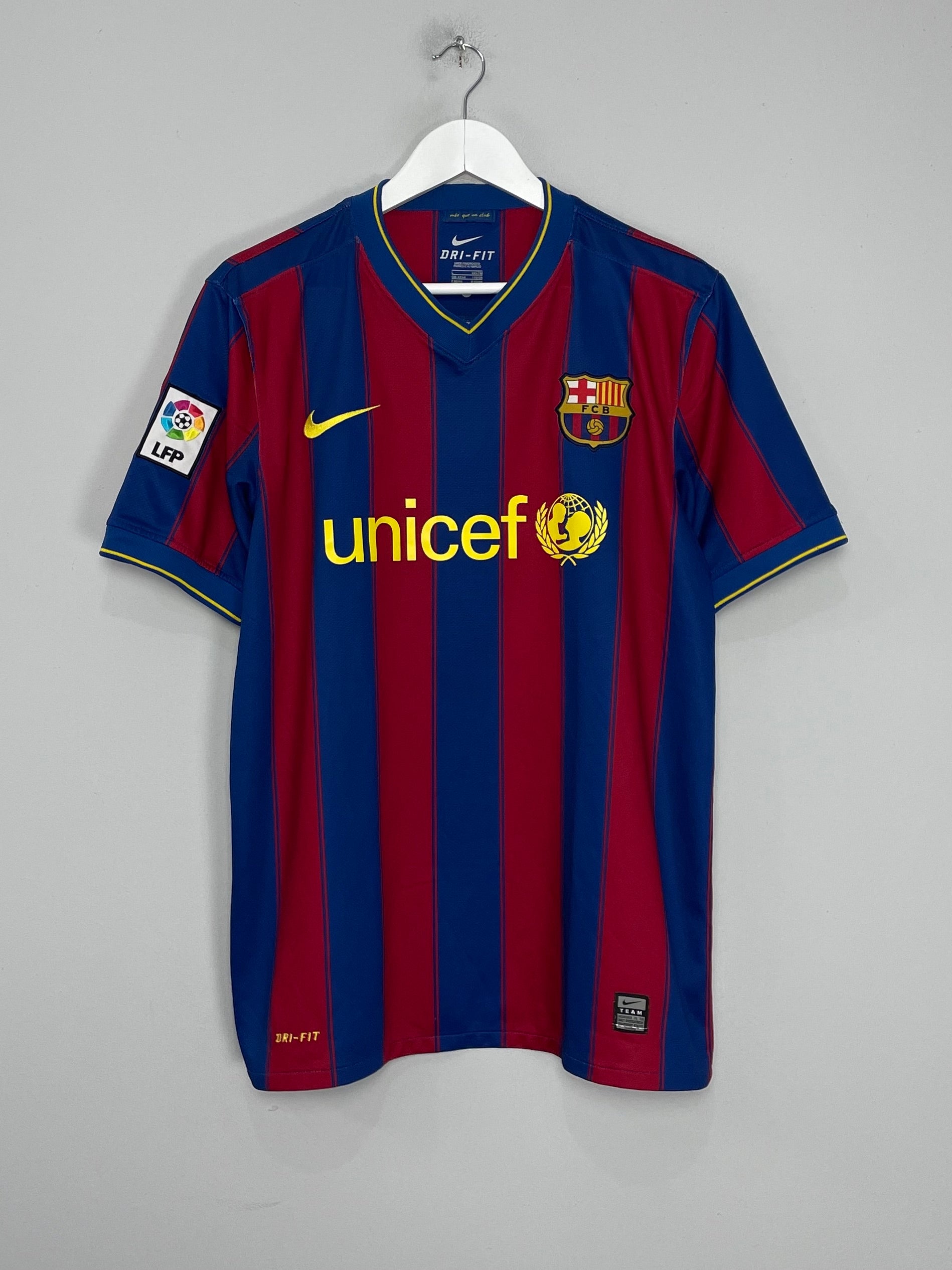 Shop 2009/10 BARCELONA MESSI #10 HOME SHIRT (L) NIKE, classic football shirts, vintage football shirts & retro soccer jerseys at Cult Kits