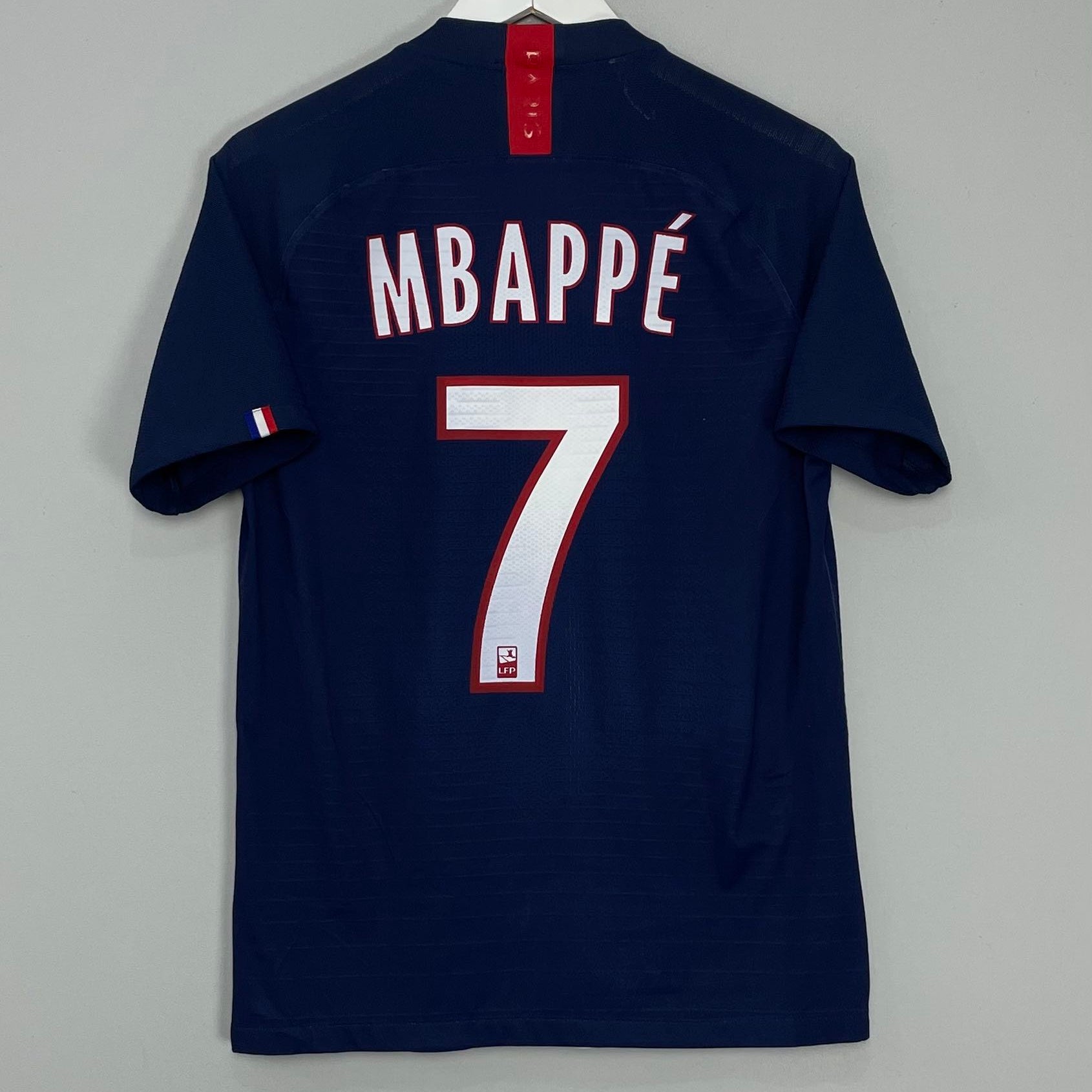 Shop 2019/20 PSG MBAPPE #7 *VAPORKNIT* HOME SHIRT (M) NIKE, classic football shirts, vintage football shirts & retro soccer jerseys at Cult Kits