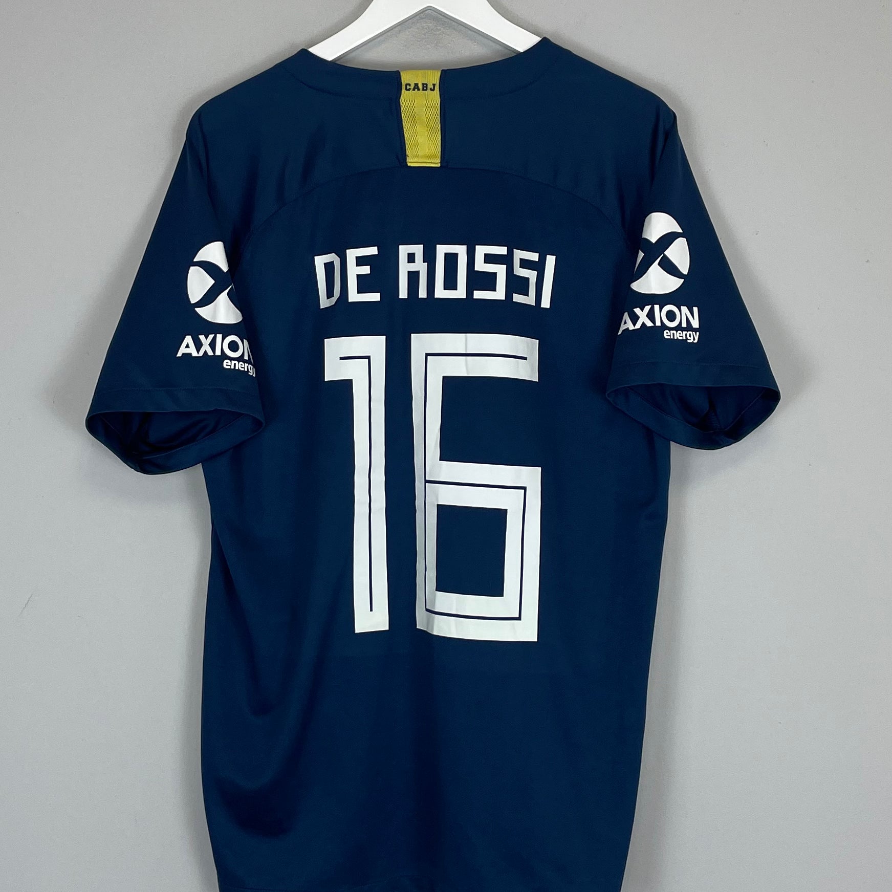 Shop 2018/19 BOCA JUNIORS DE ROSSI #16 HOME SHIRT (XL) NIKE, classic football shirts, vintage football shirts & retro soccer jerseys at Cult Kits