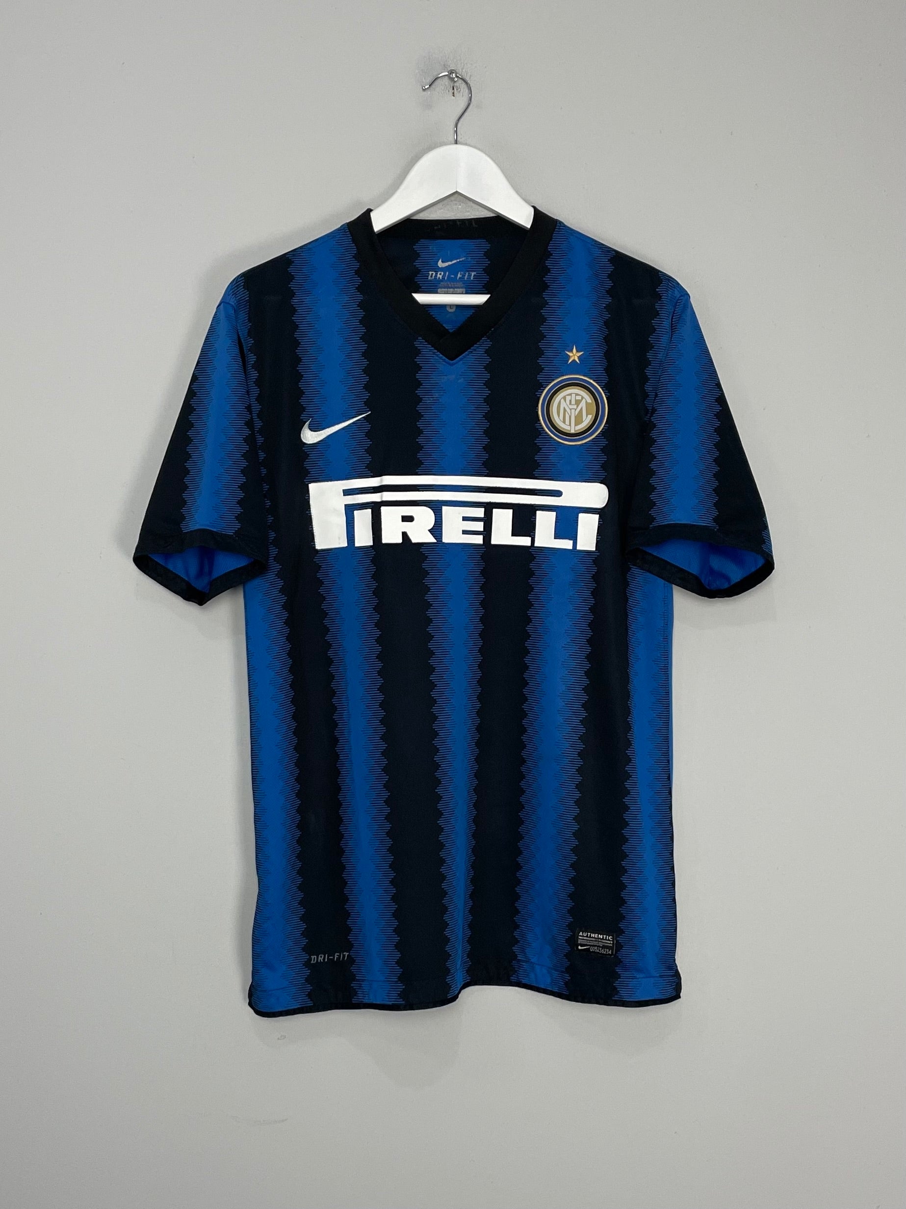 Shop 2010/11 INTER MILAN MILITO #22 HOME SHIRT (L) NIKE, classic football shirts, vintage football shirts & retro soccer jerseys at Cult Kits