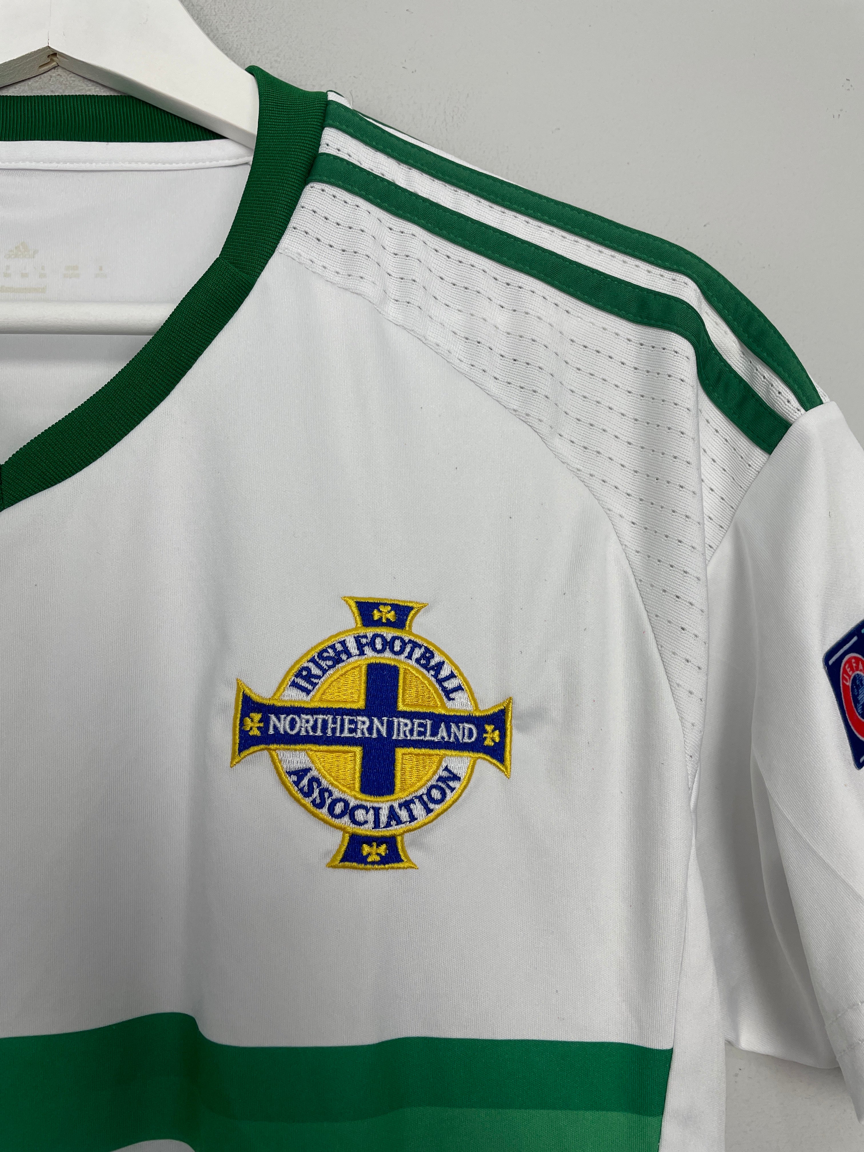 Shop 2016/17 NORTHERN IRELAND AWAY SHIRT (M) ADIDAS, classic football shirts, vintage football shirts & retro soccer jerseys at Cult Kits