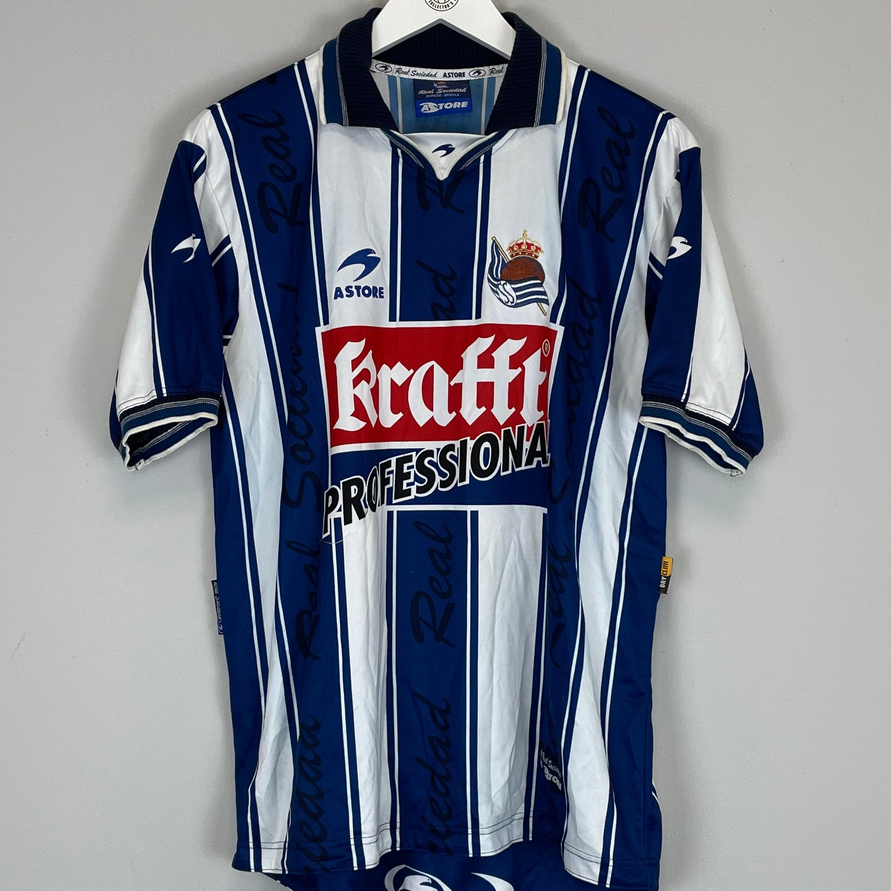 Shop 2000/01 REAL SOCIEDAD #10 HOME SHIRT (L) ASTORE, classic football shirts, vintage football shirts & retro soccer jerseys at Cult Kits