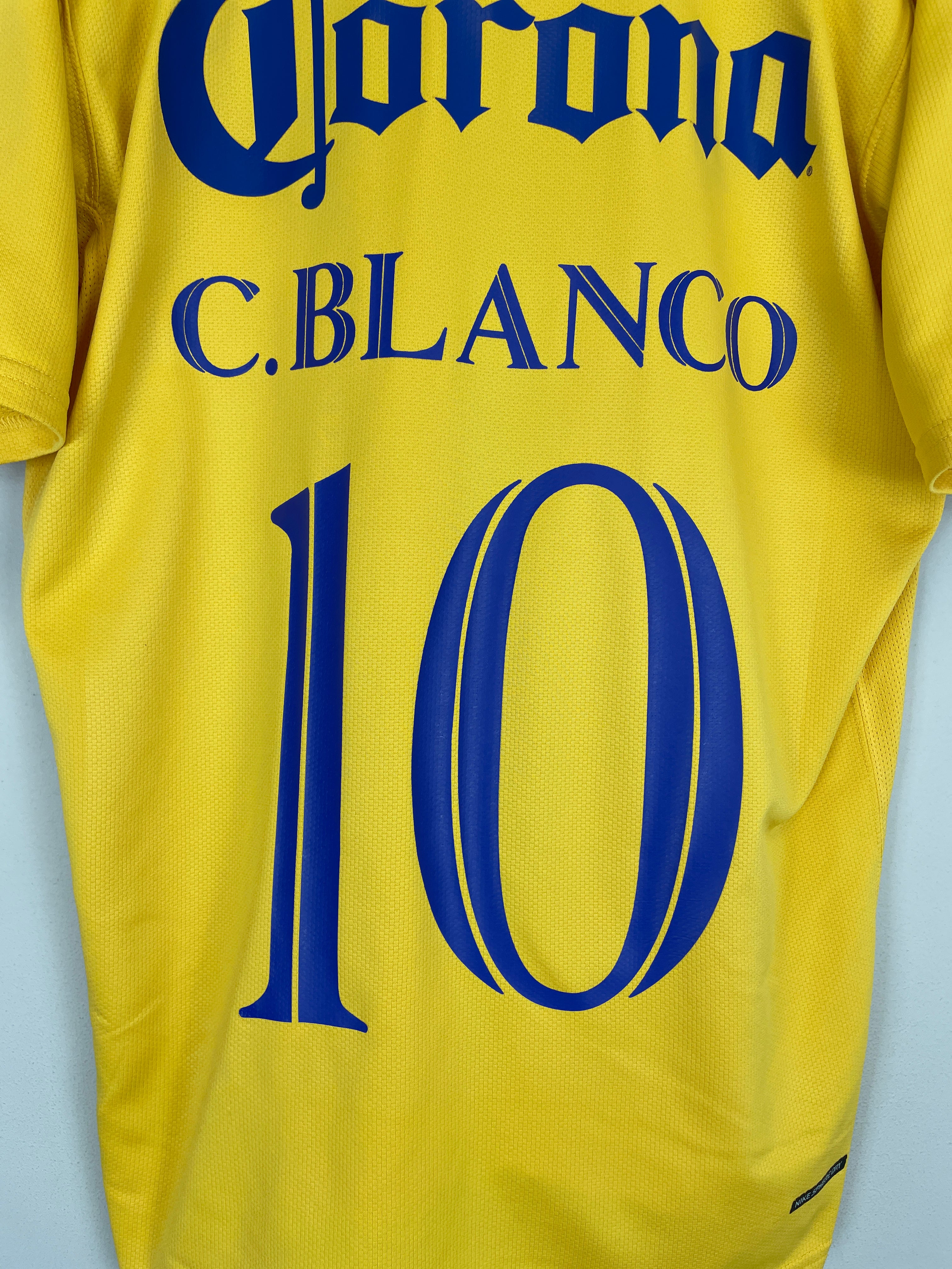 Shop 2006/07 CLUB AMERICA C.BLANCO #10 HOME SHIRT (L) NIKE, classic football shirts, vintage football shirts & retro soccer jerseys at Cult Kits