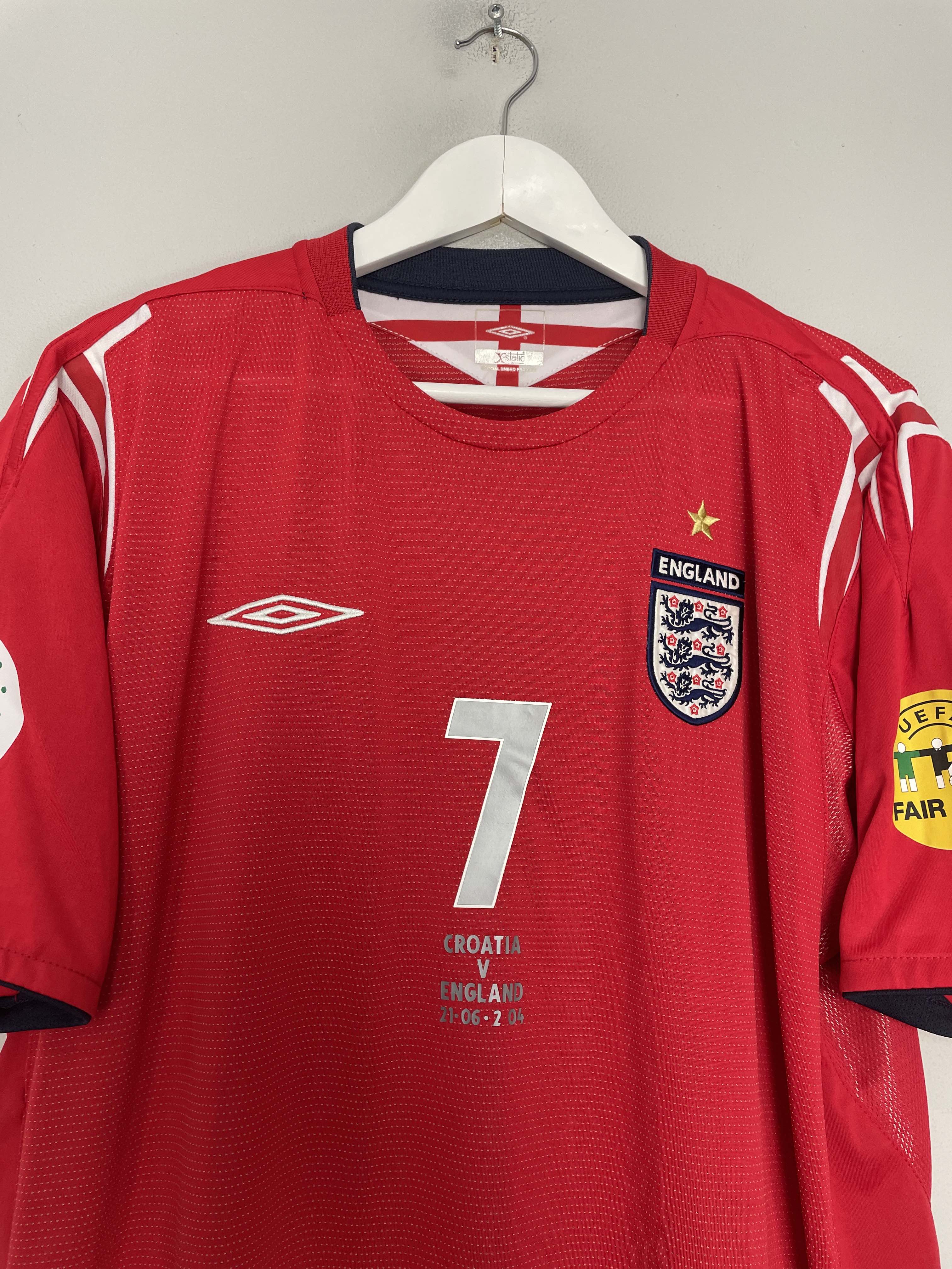 Shop 2004/06 ENGLAND BECKHAM #7 AWAY SHIRT (XL) UMBRO, classic football shirts, vintage football shirts & retro soccer jerseys at Cult Kits