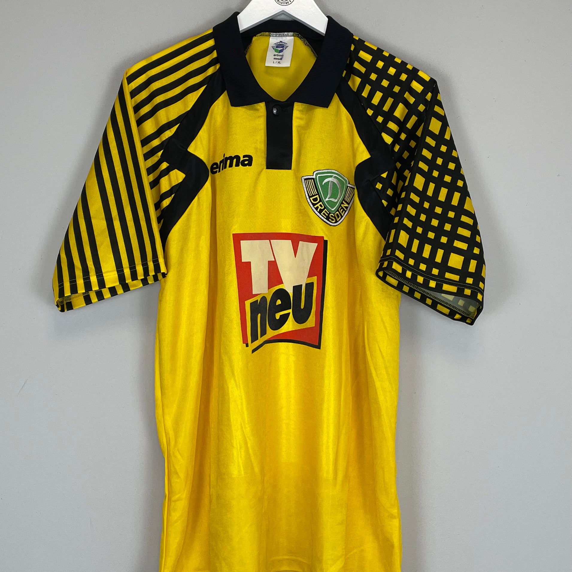 Shop 1994/95 DYNAMO DRESDEN *MINT* HOME SHIRT (L/XL) ERIMA, classic football shirts, vintage football shirts & retro soccer jerseys at Cult Kits