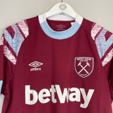 Shop 2022/23 WEST HAM HOME SHIRT (M) UMBRO, classic football shirts, vintage football shirts & retro soccer jerseys at Cult Kits