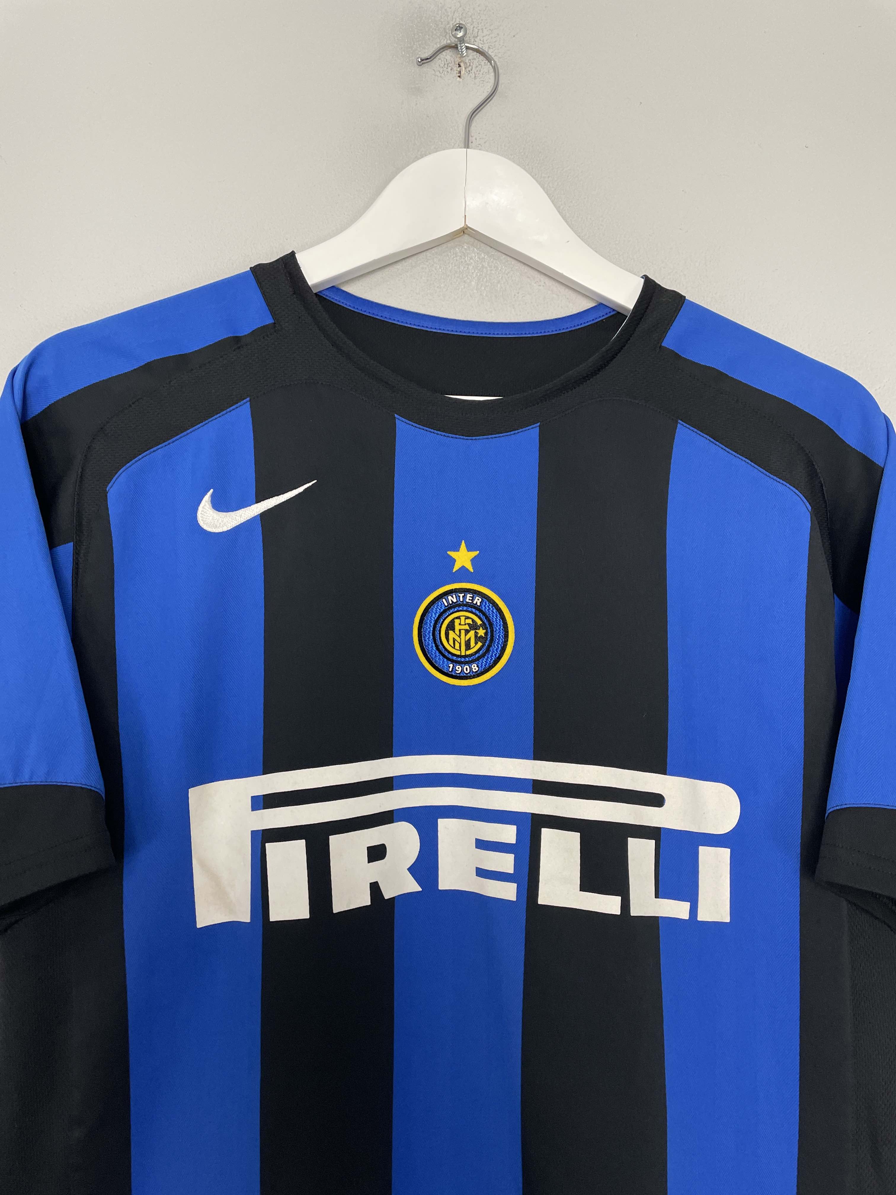 Shop 2004/05 INTER MILAN ADRIANO #10 HOME SHIRT (S) NIKE, classic football shirts, vintage football shirts & retro soccer jerseys at Cult Kits