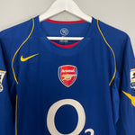 Shop 2004/05 ARSENAL V.PERSIE #11 L/S AWAY SHIRT (M) NIKE, classic football shirts, vintage football shirts & retro soccer jerseys at Cult Kits