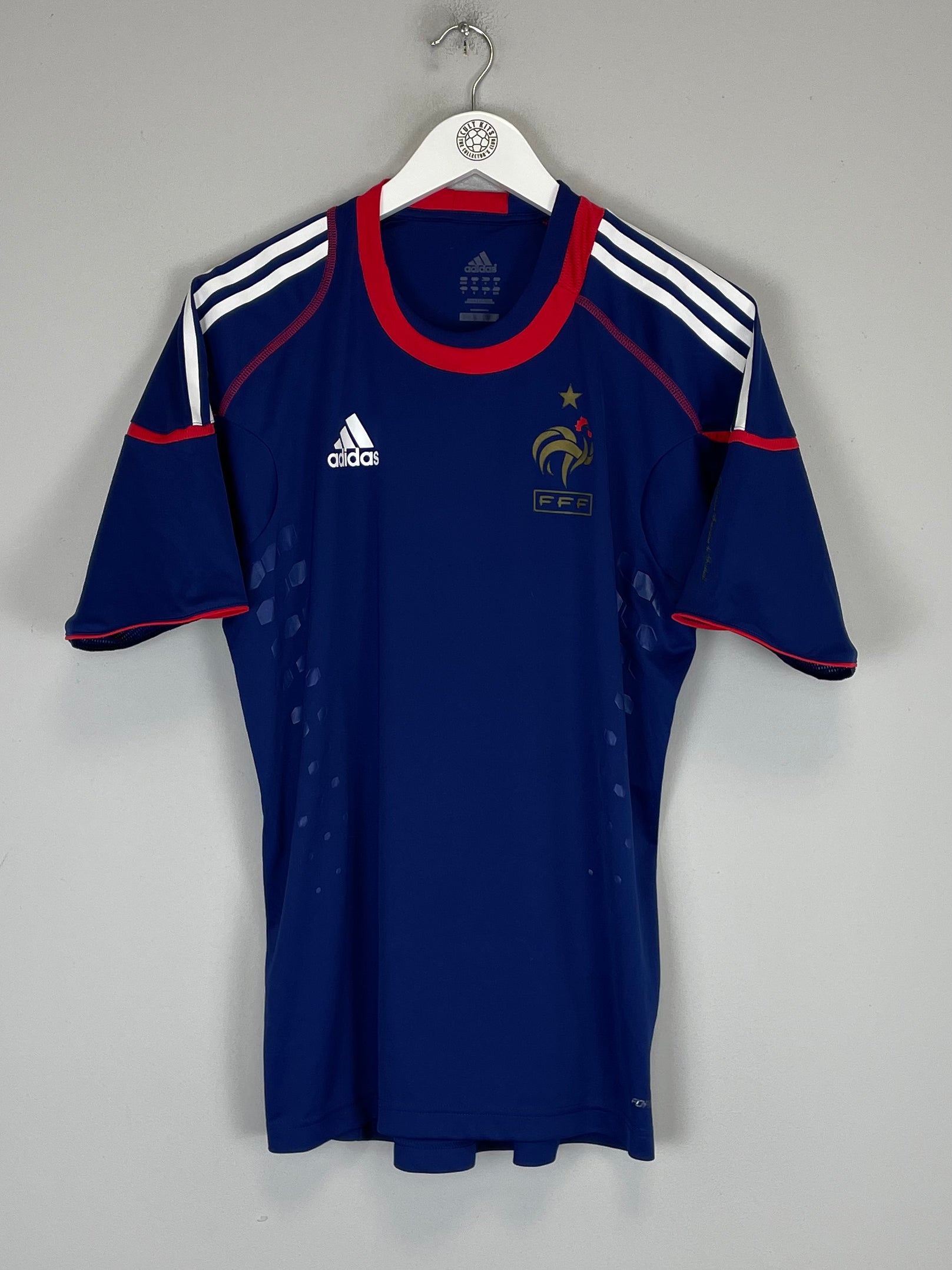 Shop 2009/10 FRANCE TRAINING SHIRT (M) ADIDAS, classic football shirts, vintage football shirts & retro soccer jerseys at Cult Kits