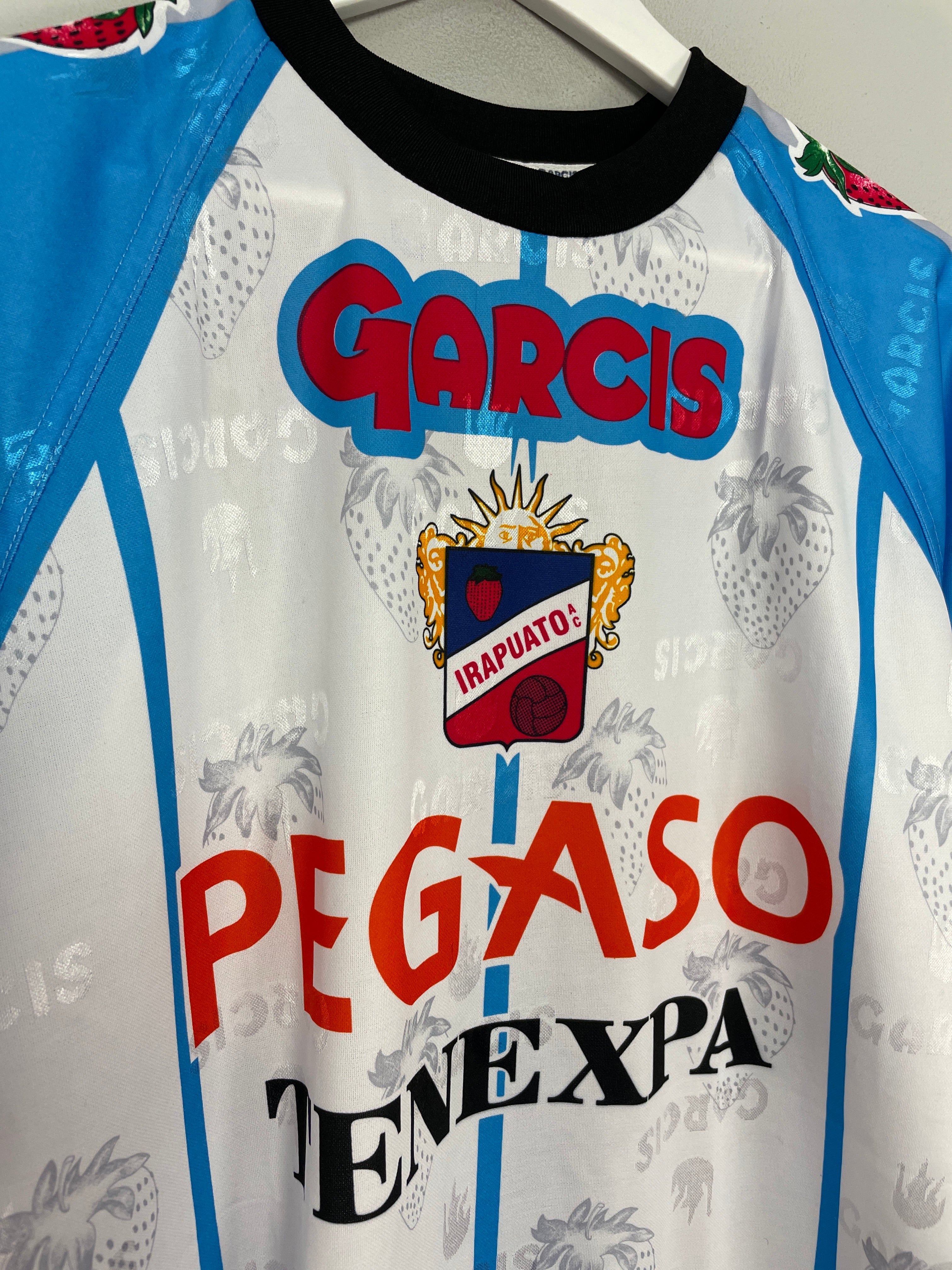 Shop 2000/01 CD IRAPUATO S. MANEZ #1 *BNWT* GK SHIRT (XL) GARCIS, classic football shirts, vintage football shirts & retro soccer jerseys at Cult Kits