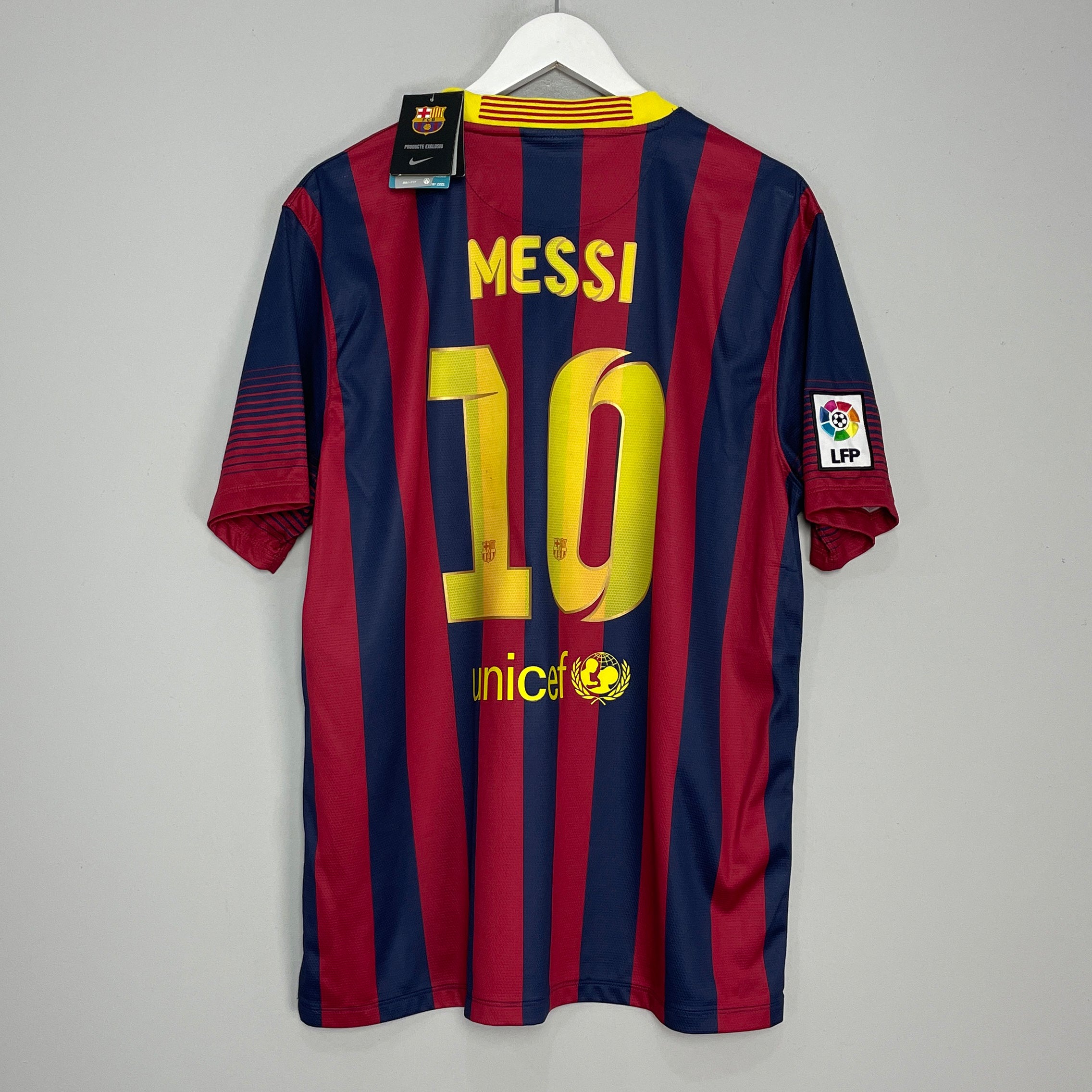 Shop 2013/14 BARCELONA MESSI #10 *BNWT* HOME SHIRT (XL) NIKE, classic football shirts, vintage football shirts & retro soccer jerseys at Cult Kits