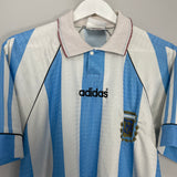 Shop 1995/96 ARGENTINA HOME SHIRT (M) ADIDAS, classic football shirts, vintage football shirts & retro soccer jerseys at Cult Kits