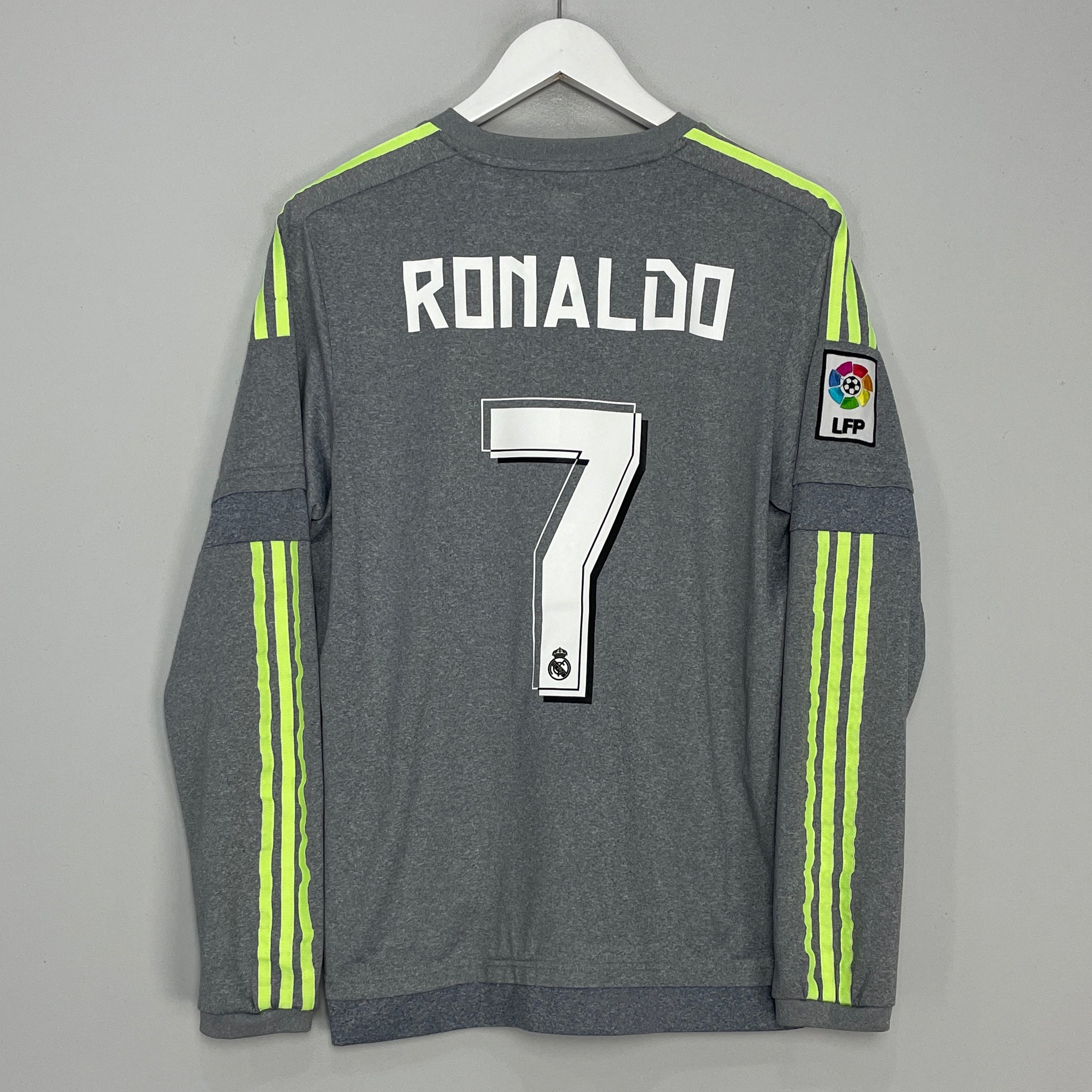 Shop 2015/16 REAL MADRID RONALDO #7 L/S AWAY SHIRT (M) ADIDAS, classic football shirts, vintage football shirts & retro soccer jerseys at Cult Kits