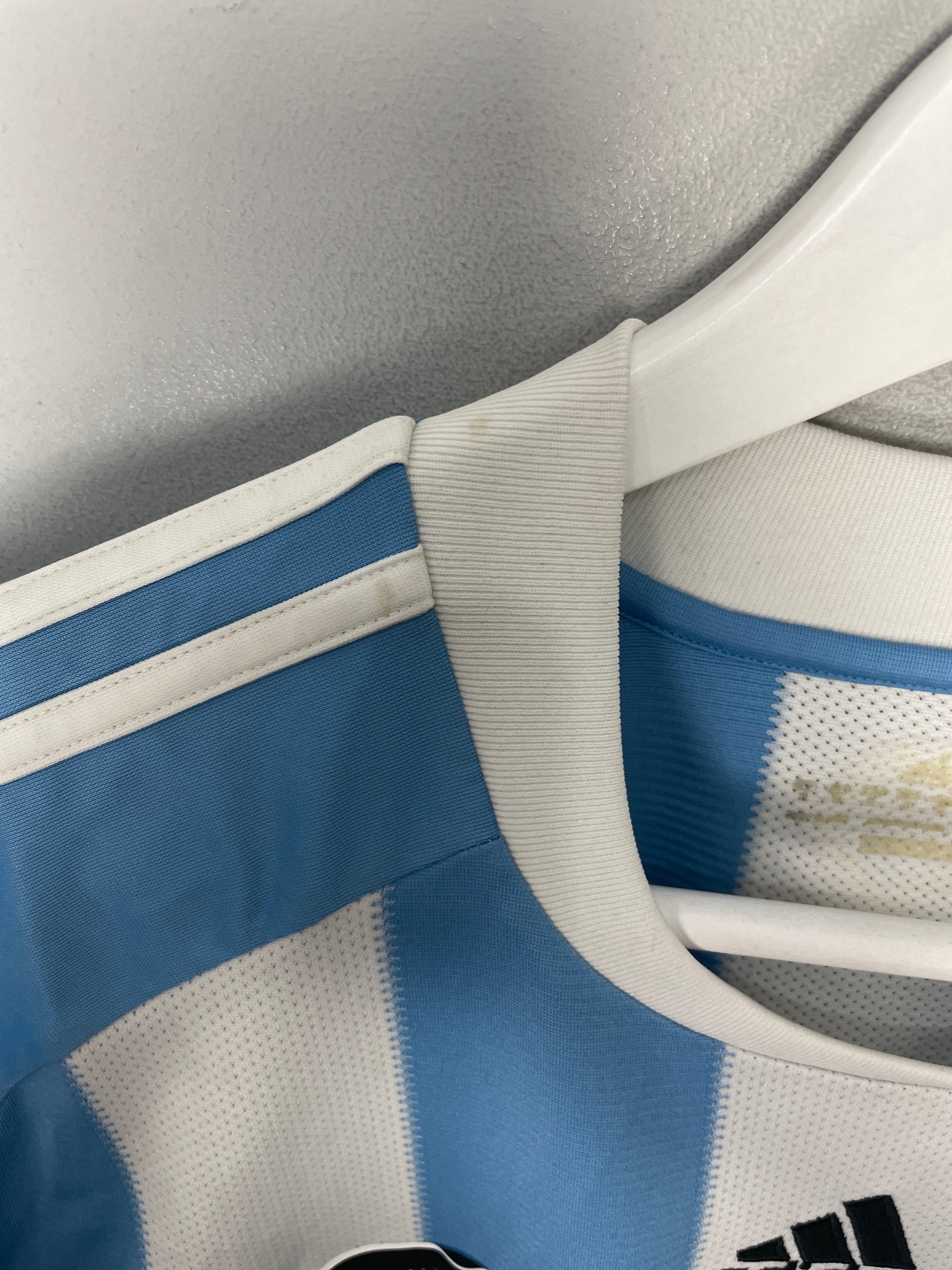 Shop 2010/11 ARGENTINA MESSI #10 HOME SHIRT (M) ADIDAS, classic football shirts, vintage football shirts & retro soccer jerseys at Cult Kits