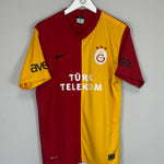 Shop 2011/12 GALATASARAY FELIPE MELO #10 HOME SHIRT (M) NIKE, classic football shirts, vintage football shirts & retro soccer jerseys at Cult Kits