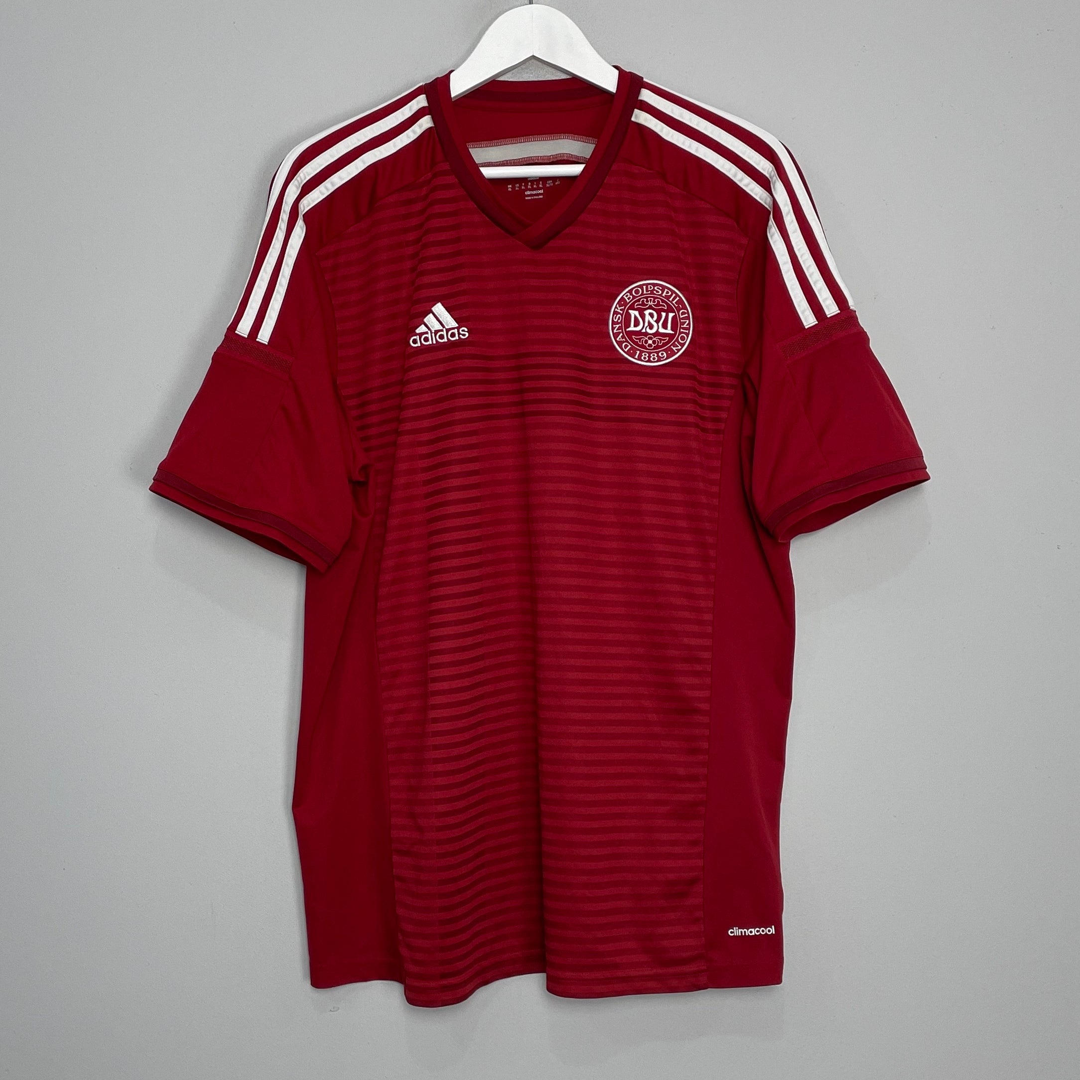 Shop 2014/15 DENMARK HOME SHIRT (XL) ADIDAS, classic football shirts, vintage football shirts & retro soccer jerseys at Cult Kits