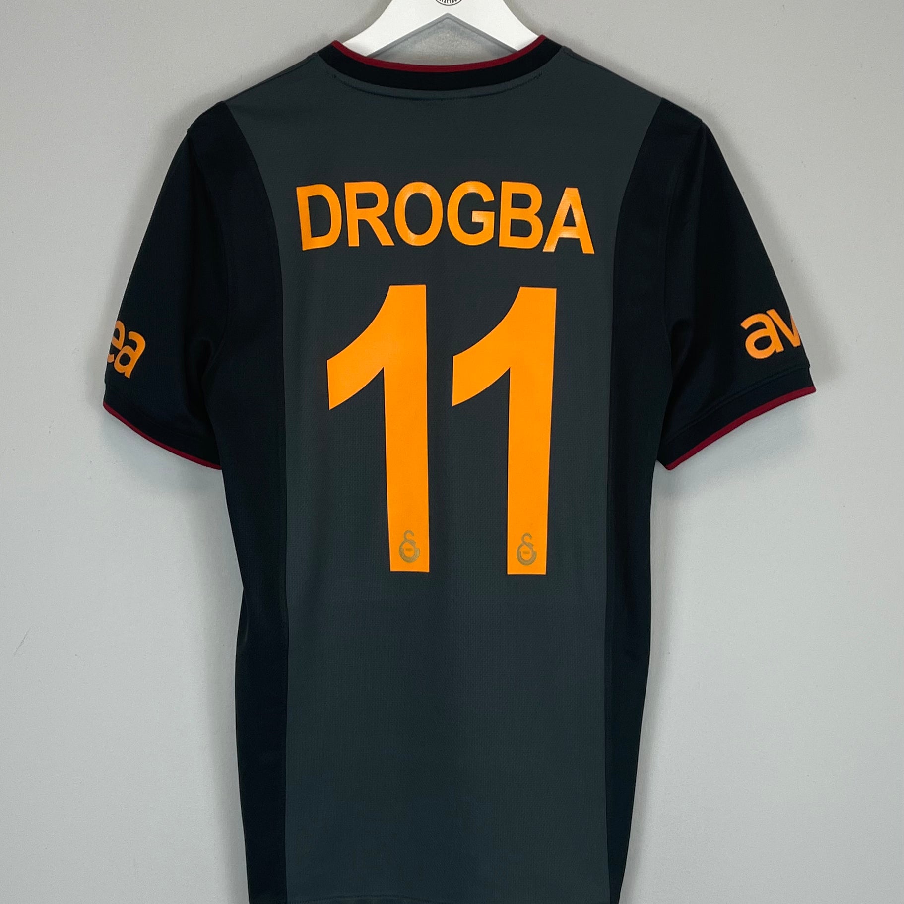 Shop 2013/14 GALATASARAY DROGBA #11 AWAY SHIRT (S) NIKE, classic football shirts, vintage football shirts & retro soccer jerseys at Cult Kits