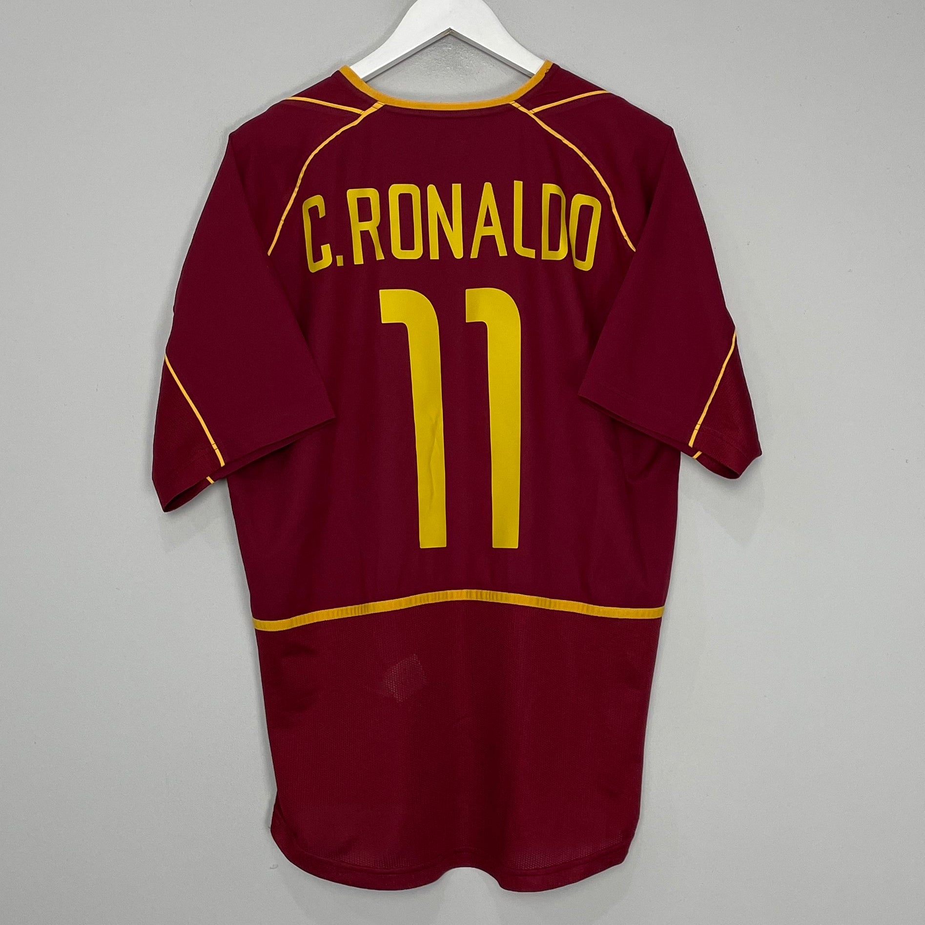 Shop 2002/04 PORTUGAL C.RONALDO #11 HOME SHIRT (L) NIKE, classic football shirts, vintage football shirts & retro soccer jerseys at Cult Kits