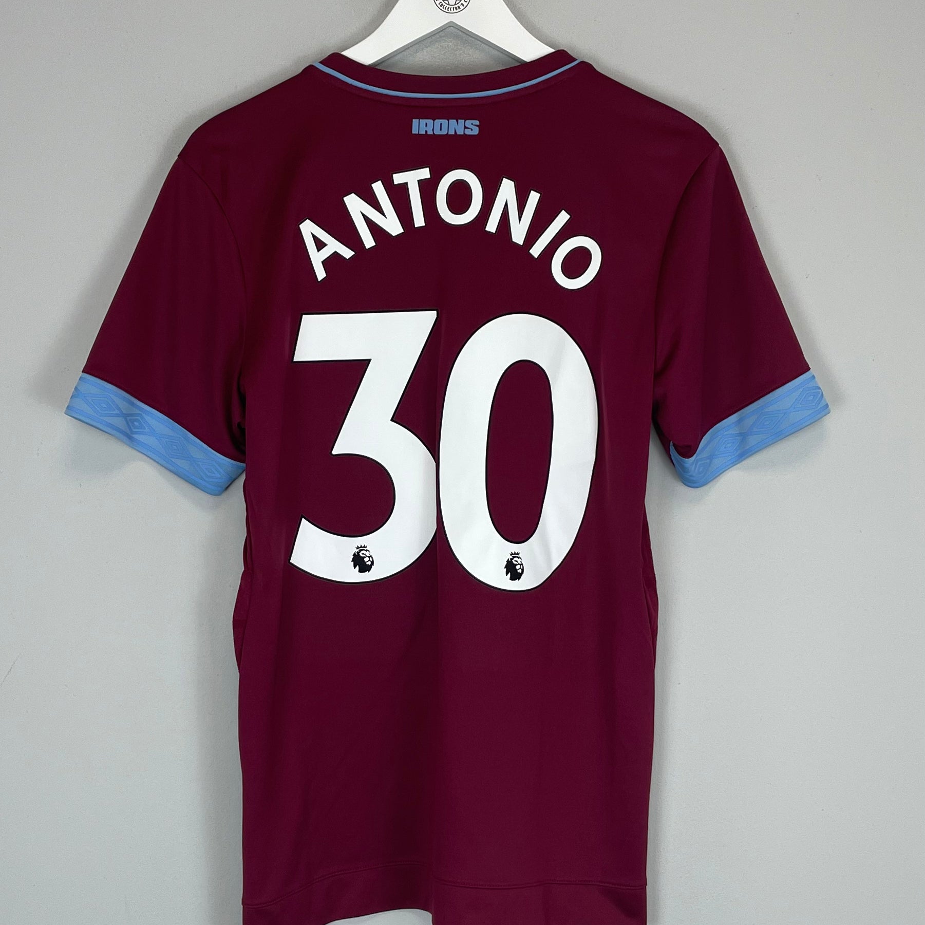Shop 2018/19 WEST HAM ANTONIO #30 HOME SHIRT (M) UMBRO, classic football shirts, vintage football shirts & retro soccer jerseys at Cult Kits