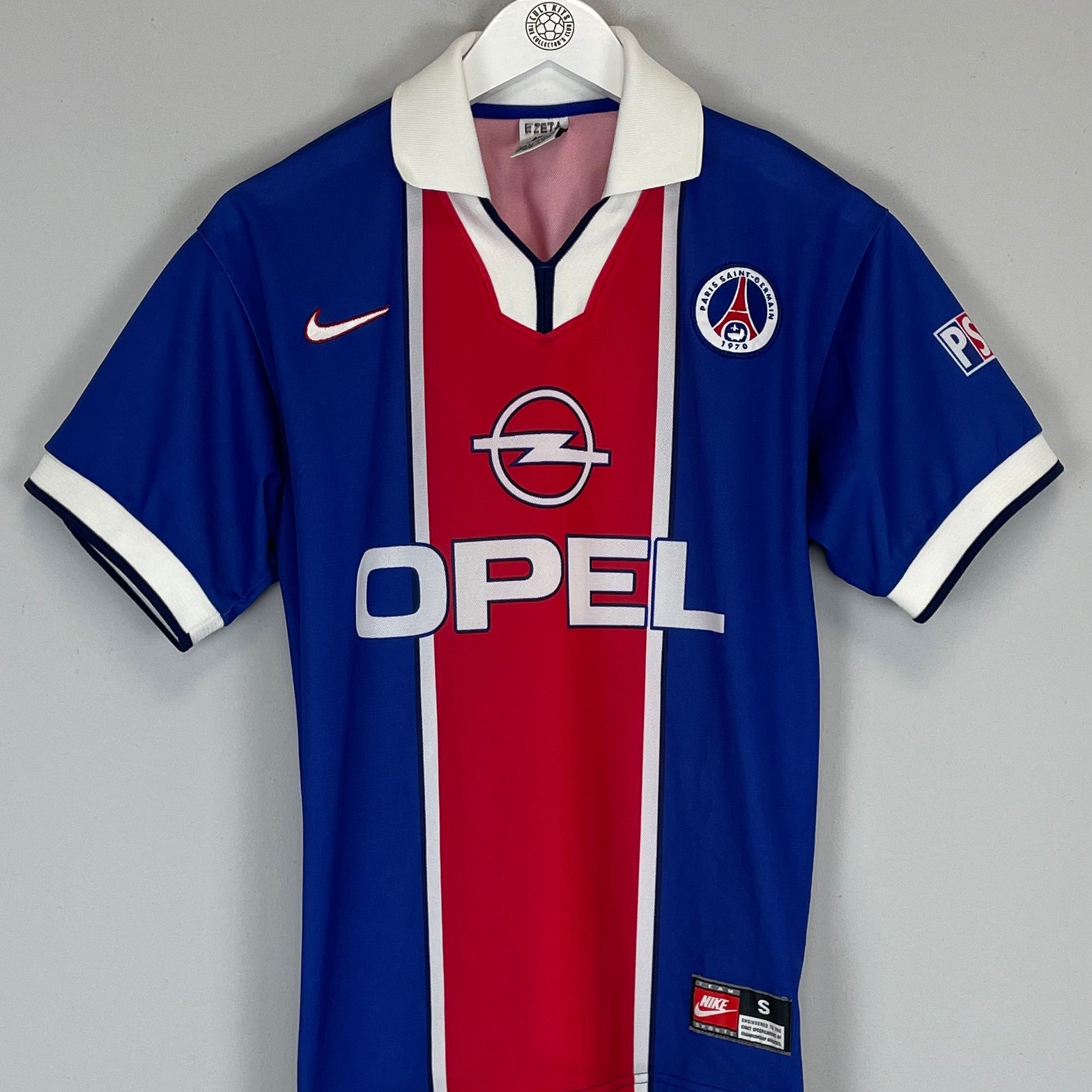 Shop 1997/98 PSG HOME SHIRT (S) NIKE, classic football shirts, vintage football shirts & retro soccer jerseys at Cult Kits