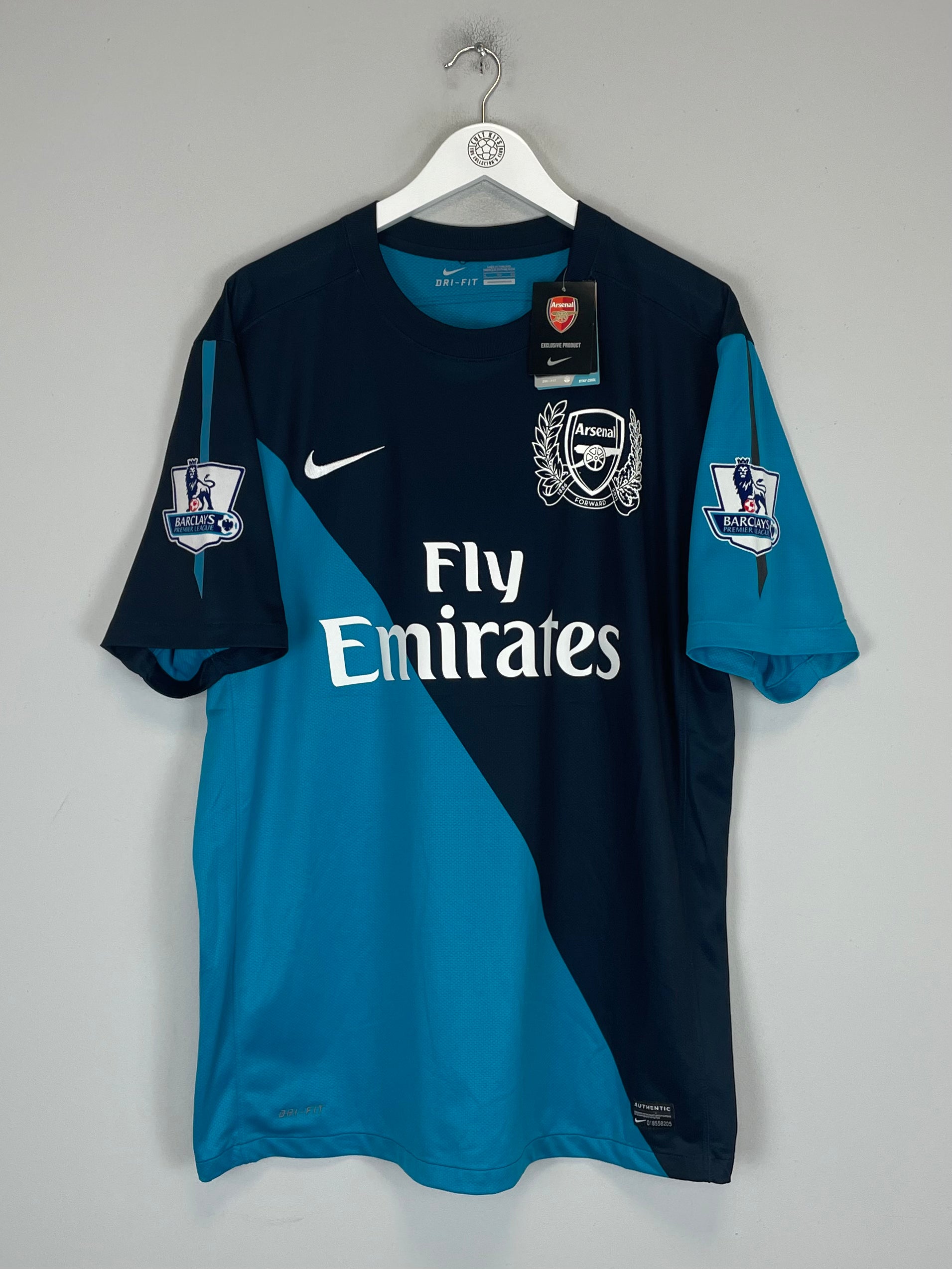 Shop 2011/12 ARSENAL HENRY #12 *BNWT* AWAY SHIRT (XL) NIKE, classic football shirts, vintage football shirts & retro soccer jerseys at Cult Kits