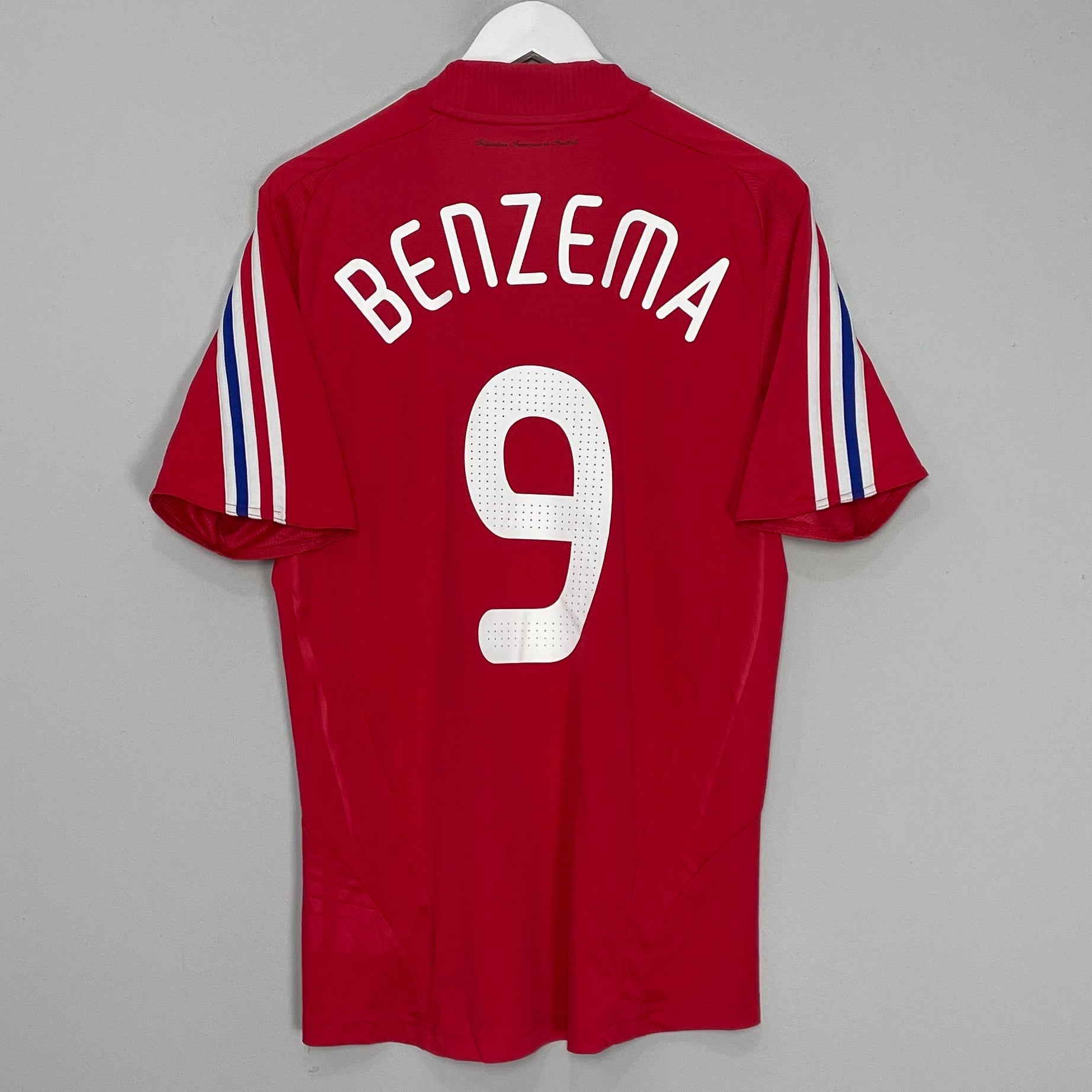 Shop 2008/09 FRANCE BENZEMA #9 AWAY SHIRT (M) ADIDAS, classic football shirts, vintage football shirts & retro soccer jerseys at Cult Kits