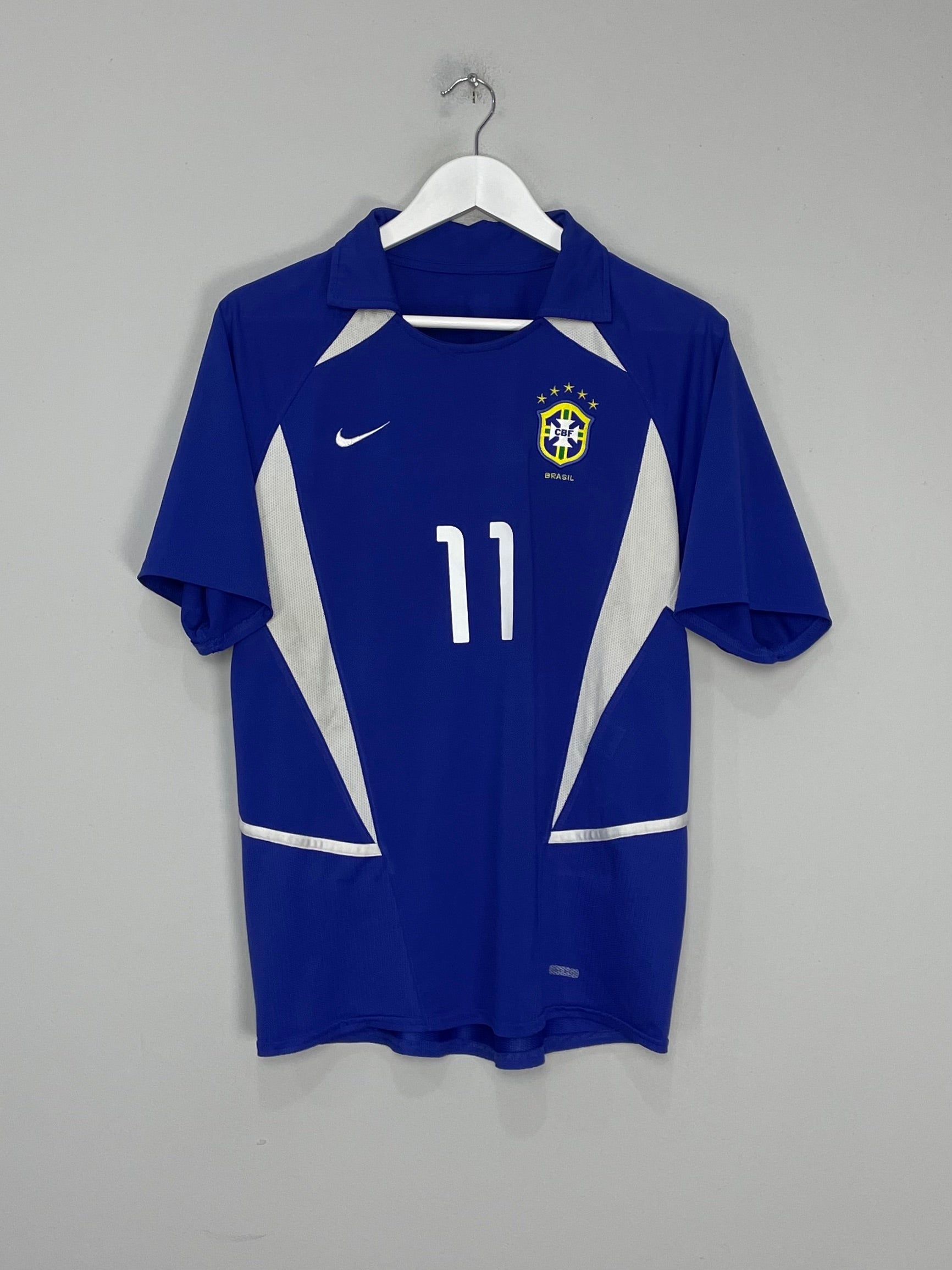 Shop 2002/04 BRAZIL RONALDINHO #10 AWAY SHIRT (M) NIKE, classic football shirts, vintage football shirts & retro soccer jerseys at Cult Kits