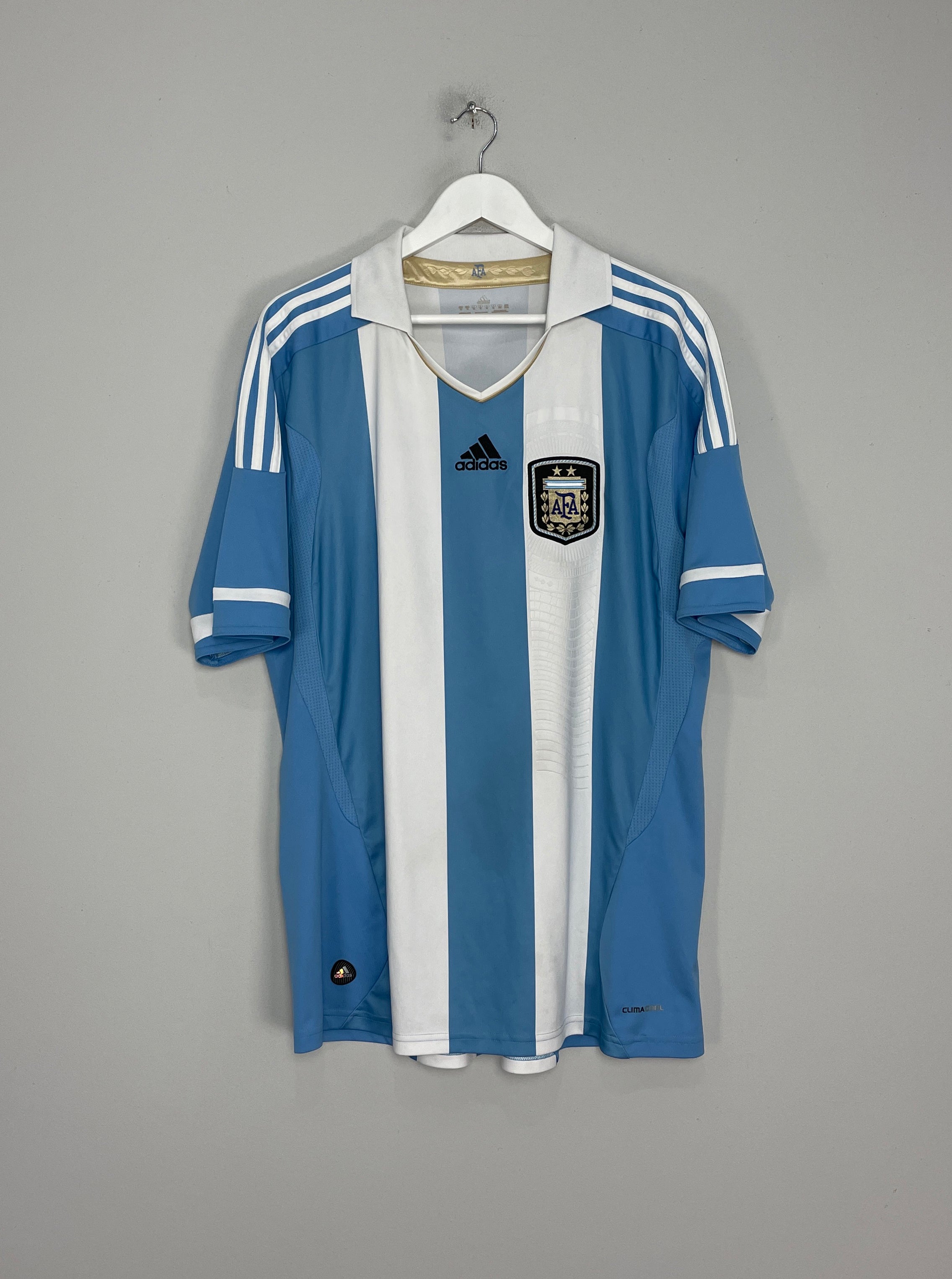 Shop 2011/13 ARGENTINA HOME SHIRT (XL) ADIDAS, classic football shirts, vintage football shirts & retro soccer jerseys at Cult Kits