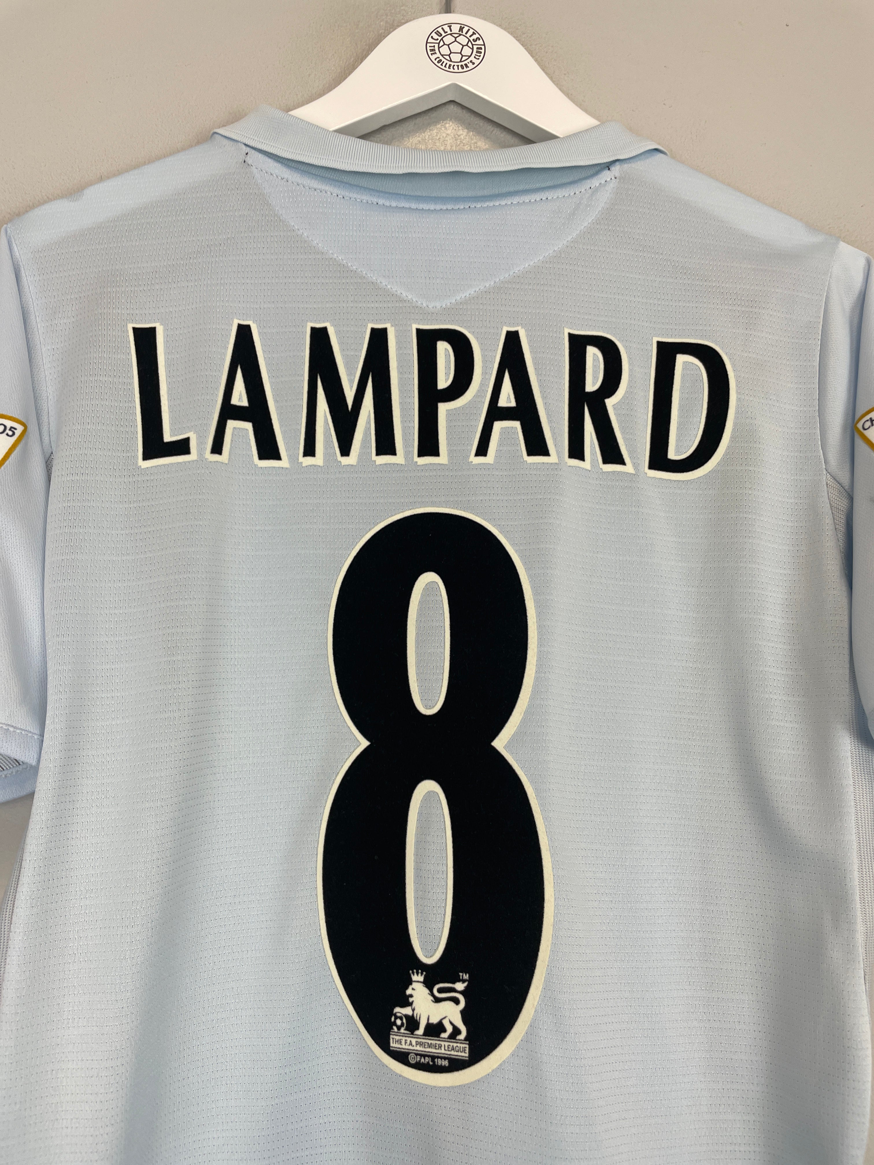 Shop 2005/06 CHELSEA LAMPARD #8 AWAY SHIRT (S) UMBRO, classic football shirts, vintage football shirts & retro soccer jerseys at Cult Kits