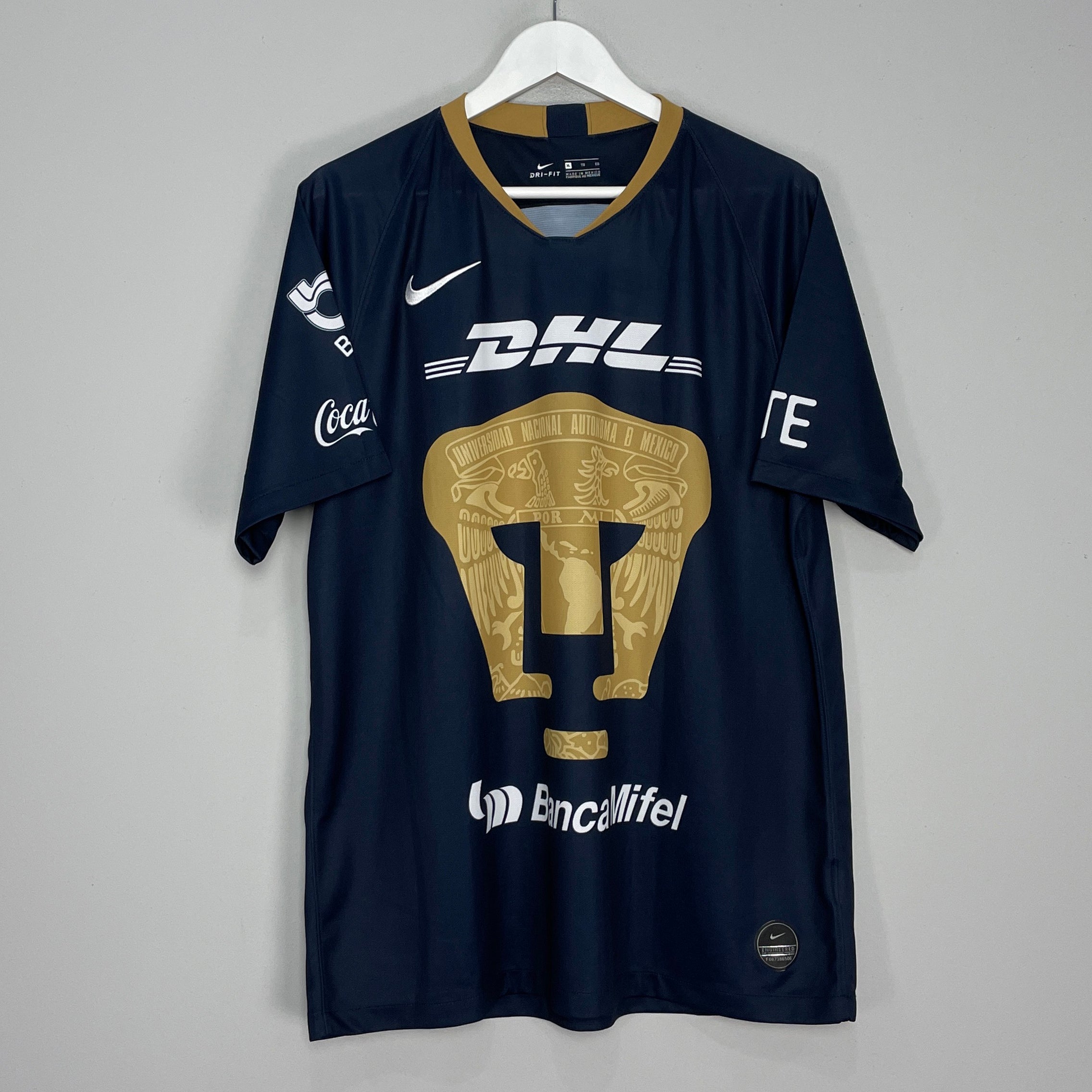 Shop 2018/19 UNAM PUMAS HOME SHIRT (XL) NIKE, classic football shirts, vintage football shirts & retro soccer jerseys at Cult Kits